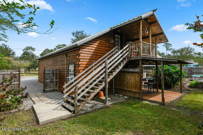 1815 Nicholson Avenue