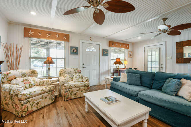 1815 Nicholson Avenue