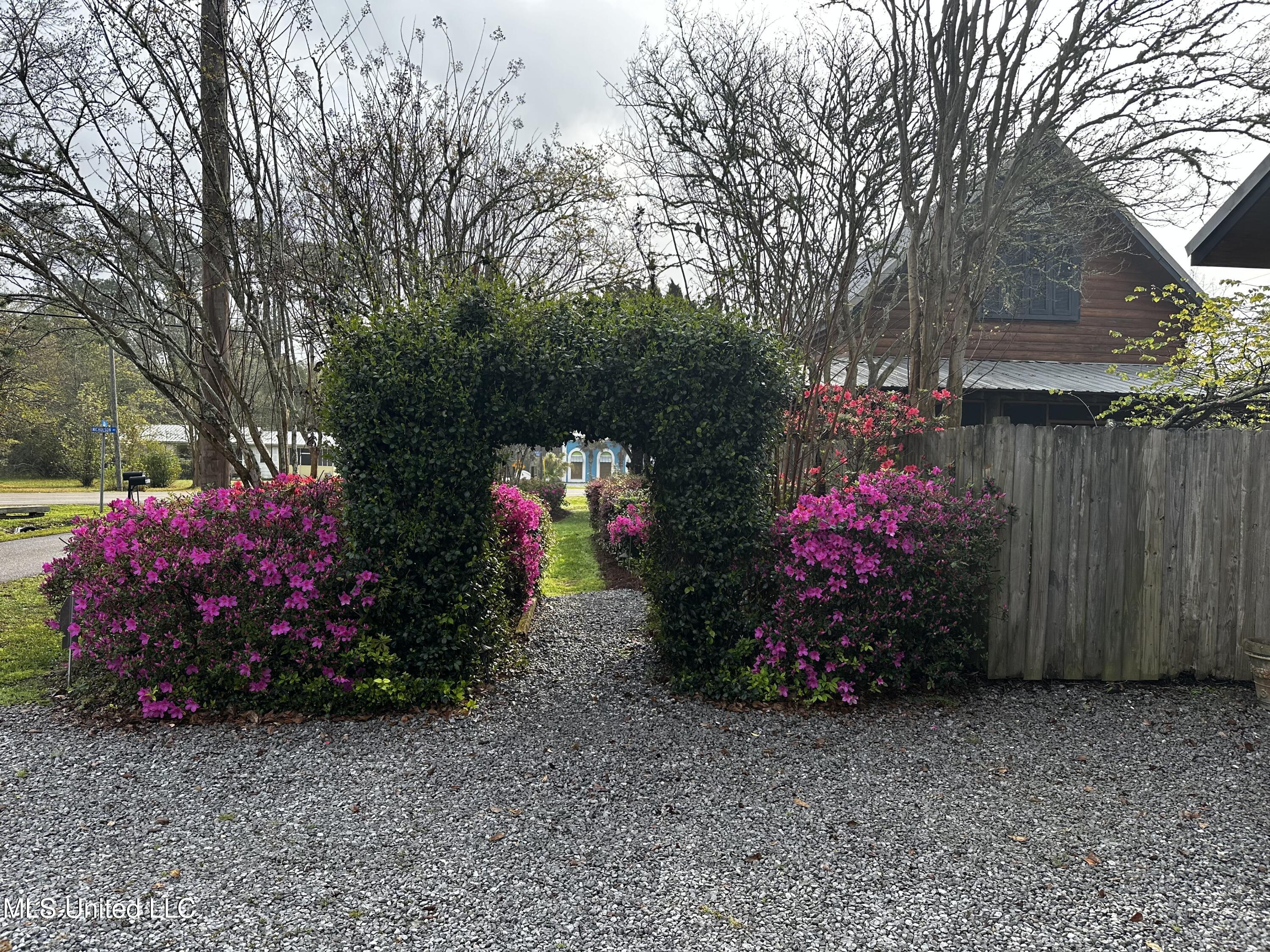 1815 Nicholson Avenue