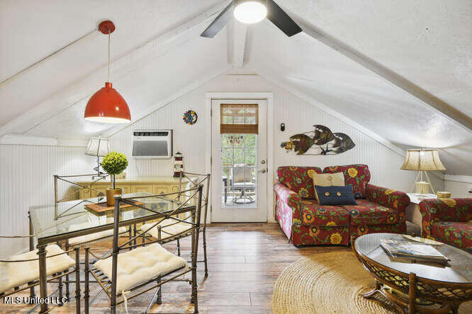 1815 Nicholson Avenue