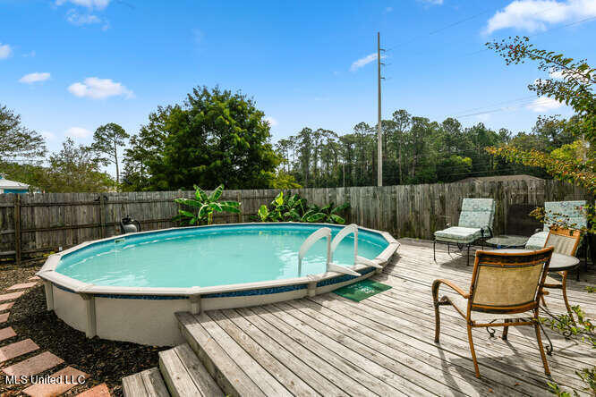 1815 Nicholson Avenue