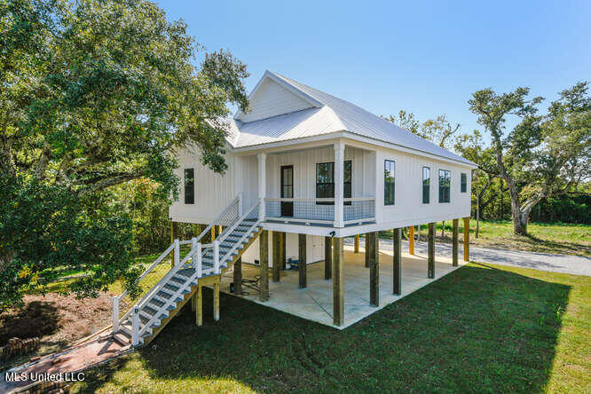 217 Saint Joseph Street