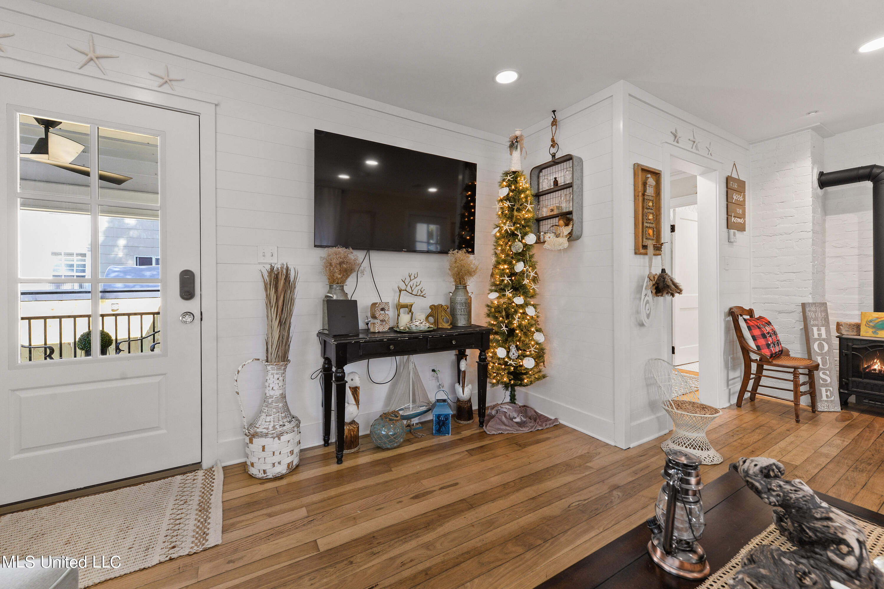 180 Jefferson Davis Avenue