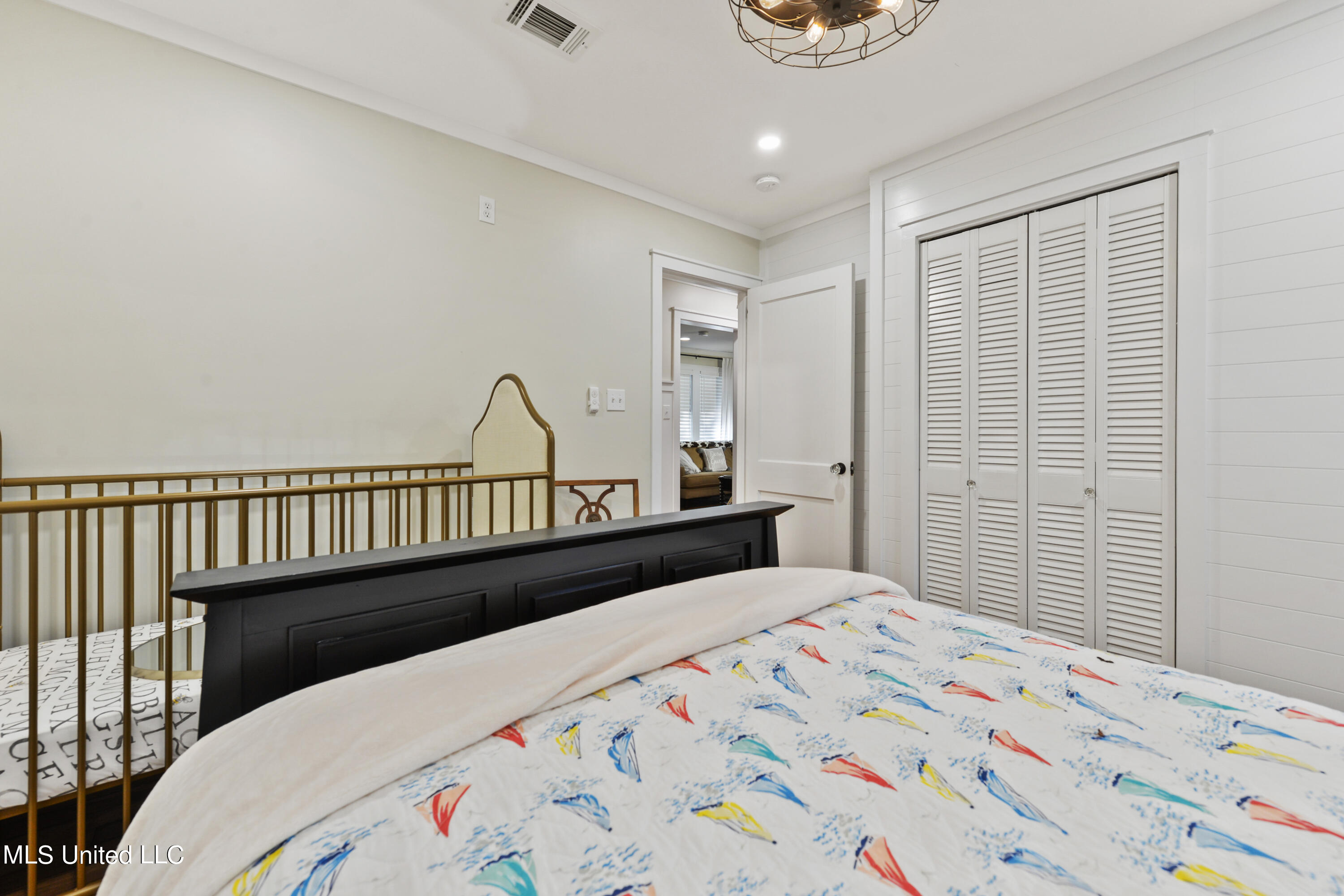 180 Jefferson Davis Avenue