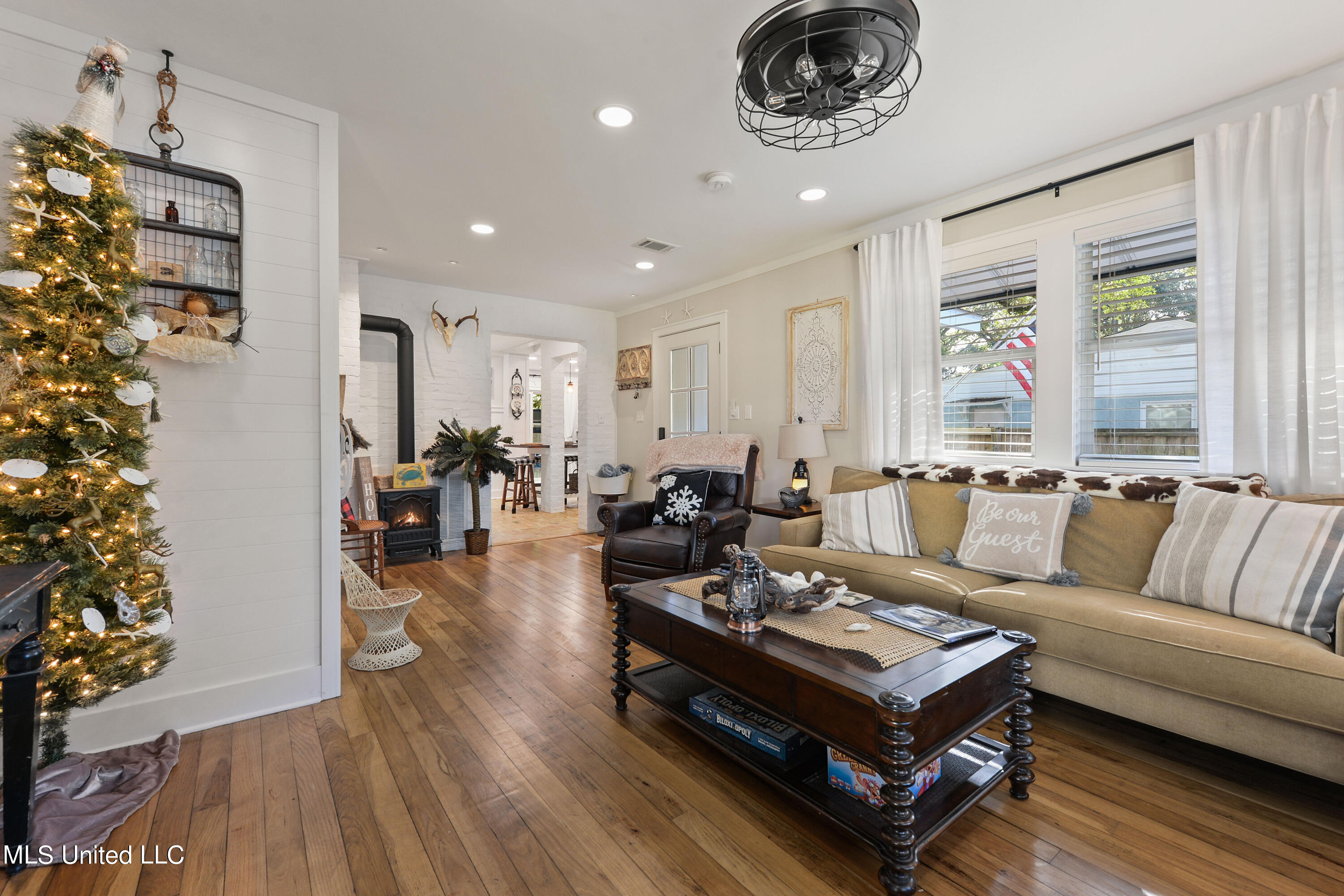 180 Jefferson Davis Avenue