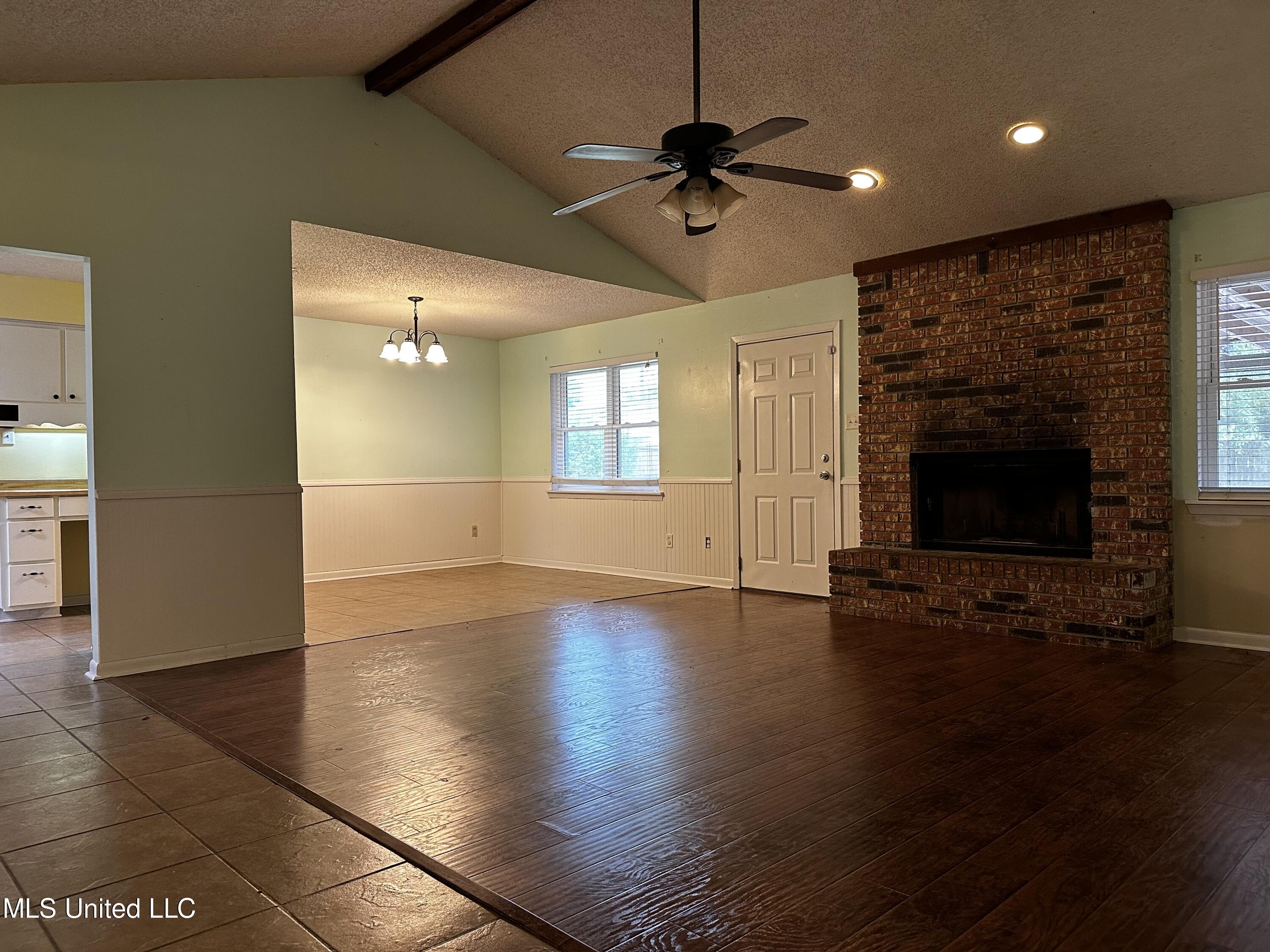 415 Pecan Park Drive