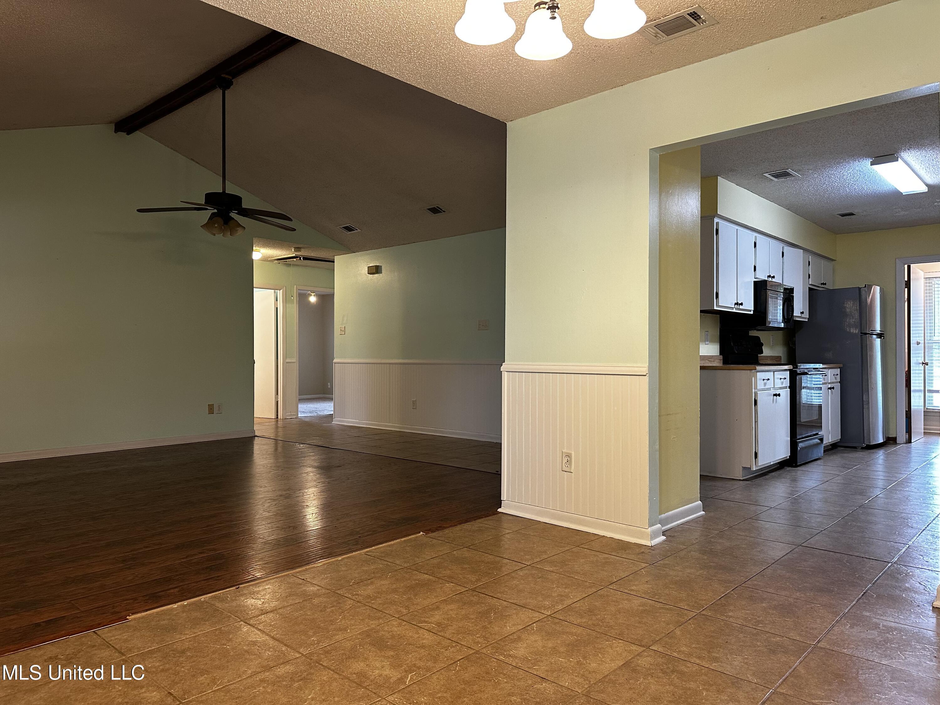 415 Pecan Park Drive