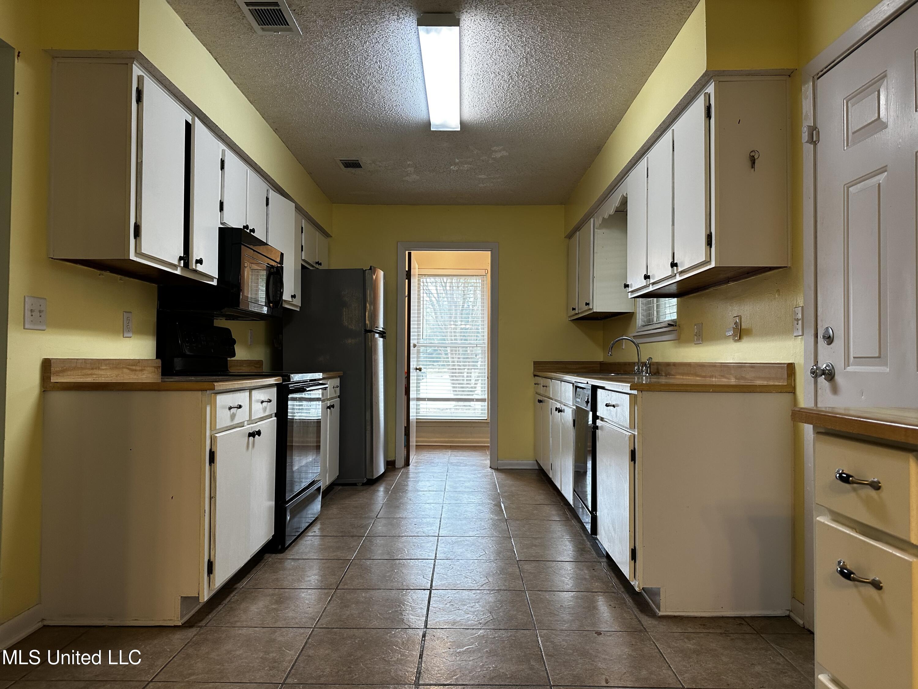 415 Pecan Park Drive