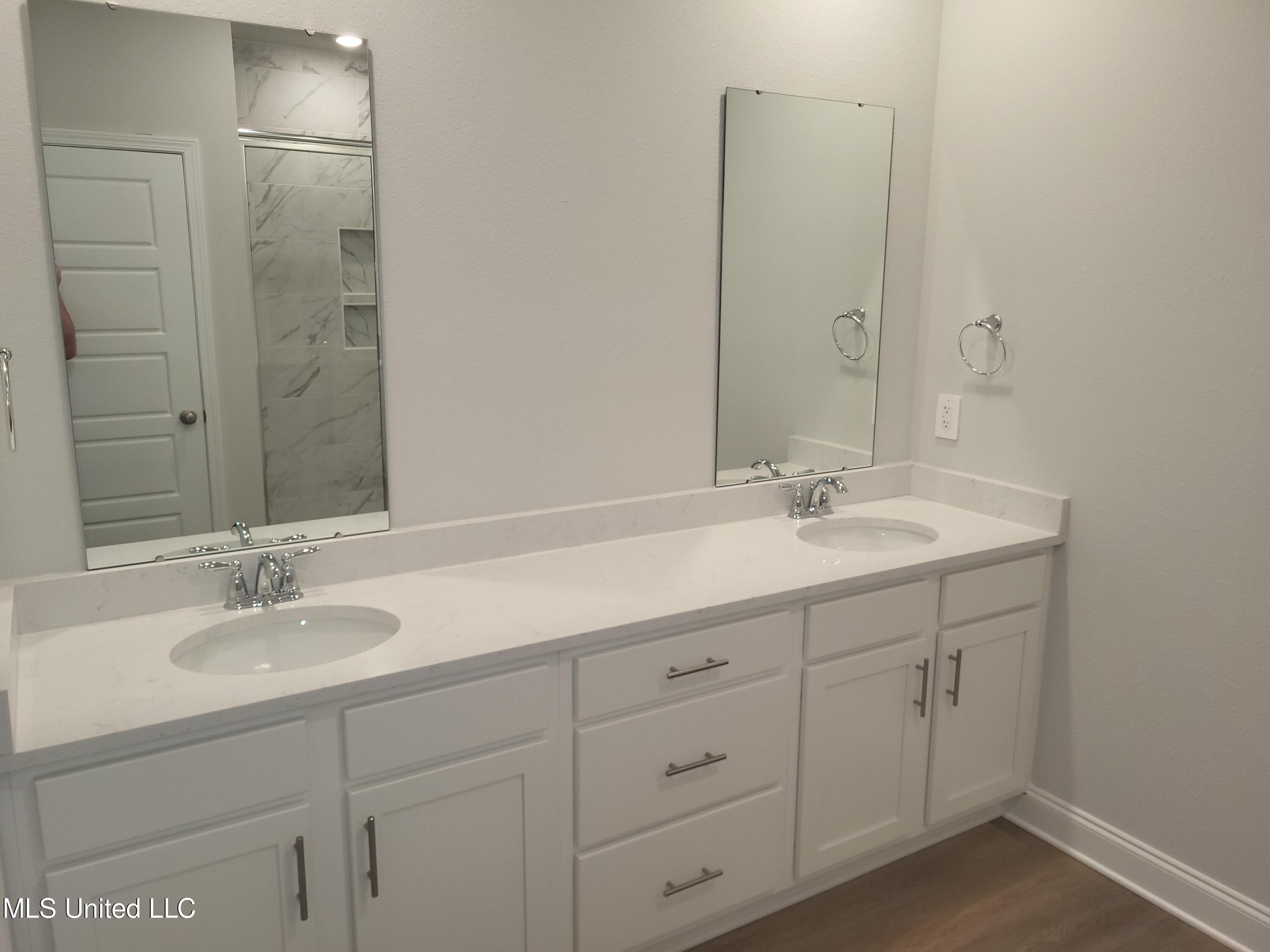 87128 Highpoint Drive