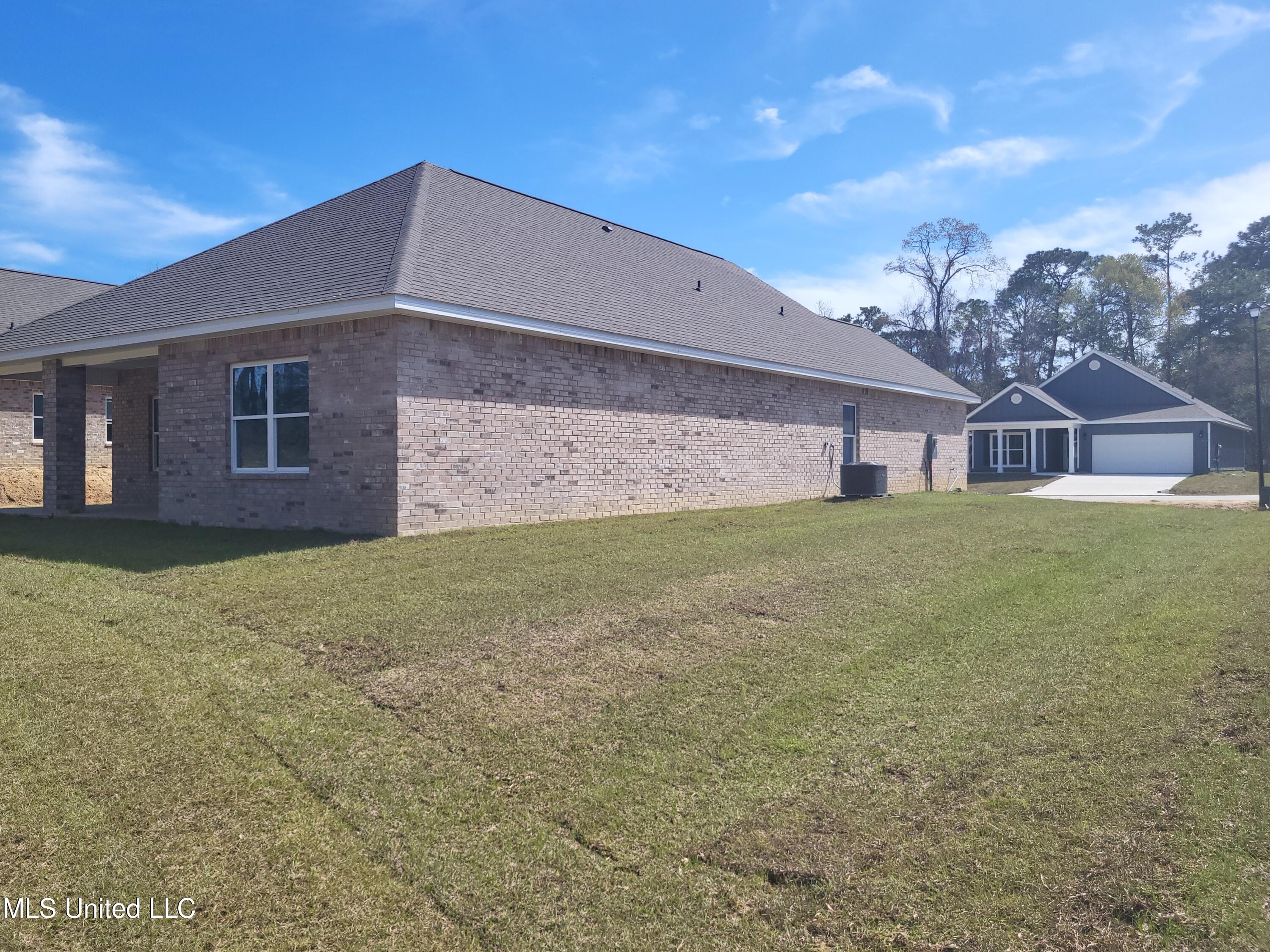 87128 Highpoint Drive