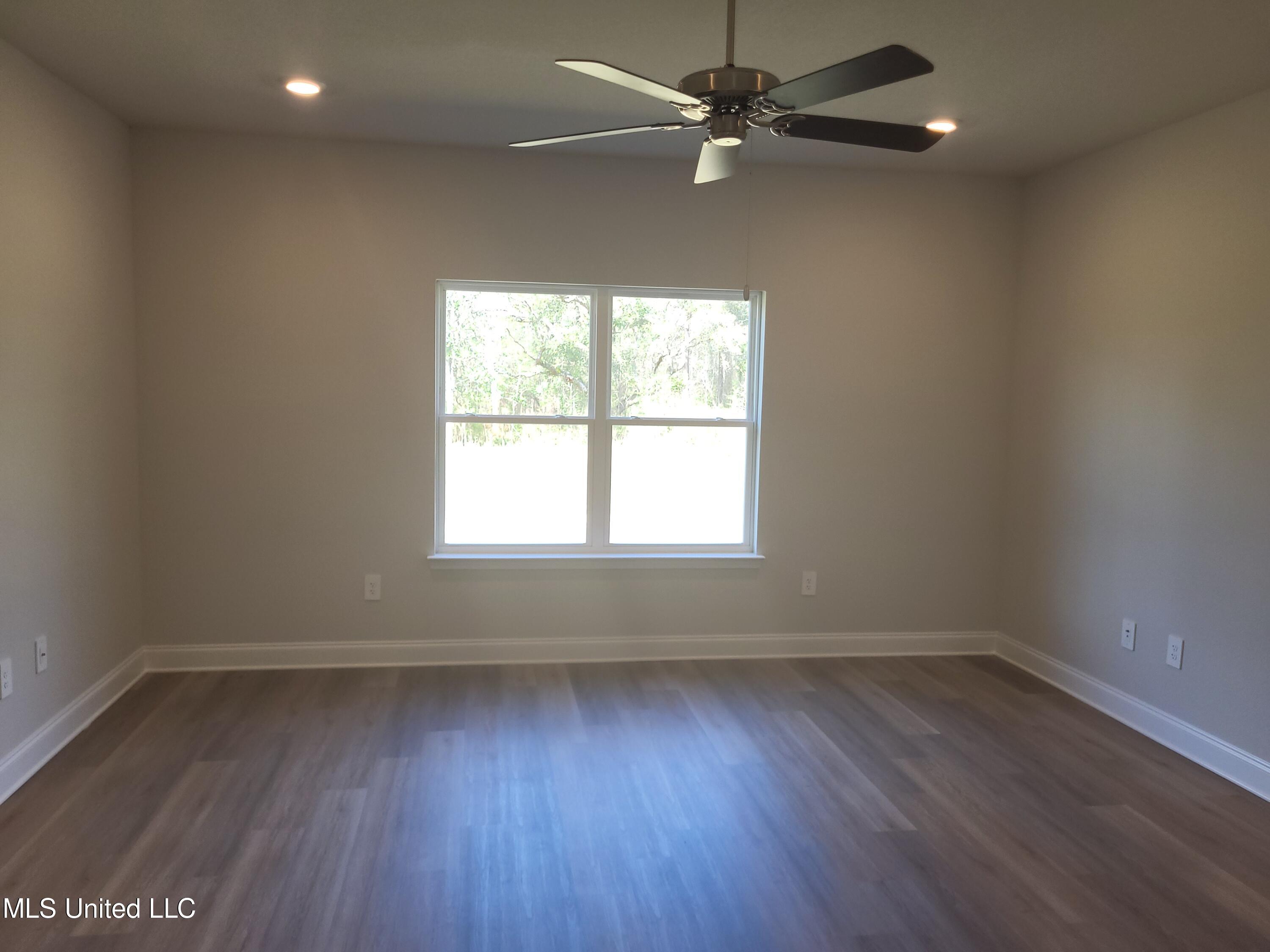 87128 Highpoint Drive