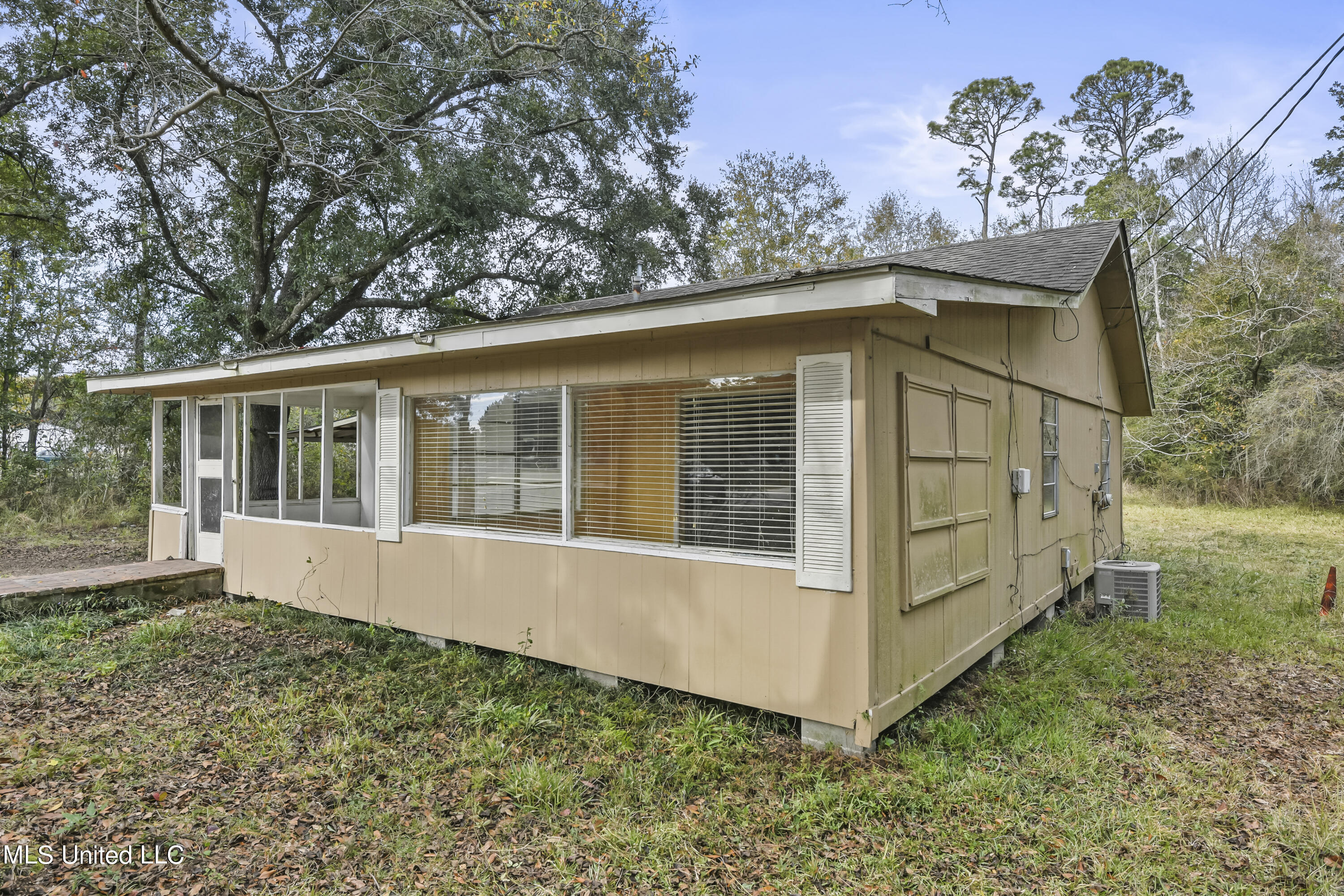 20260 28th Street Street