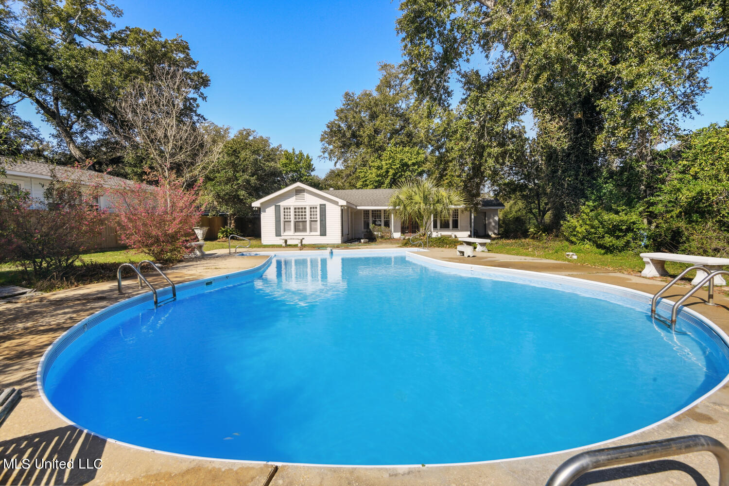 604 N Beach Boulevard