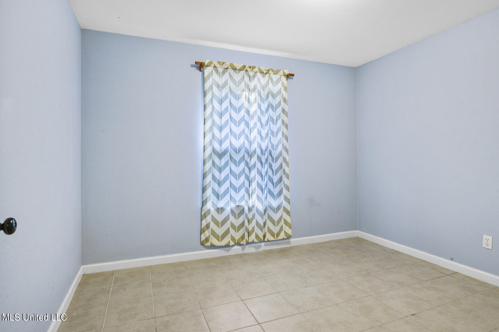 6116 E Marion Street