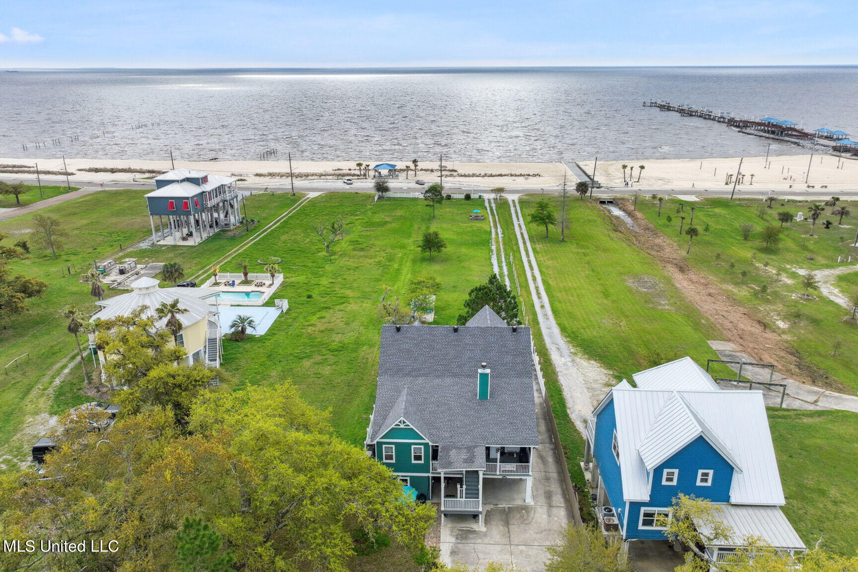 221 N Beach Boulevard