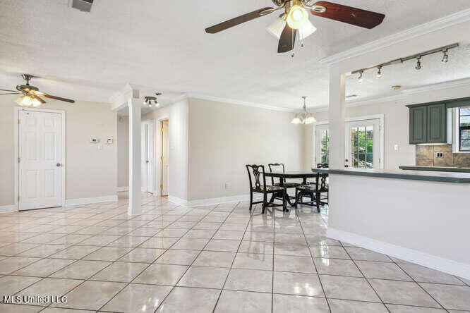 414 Demontluzin Avenue