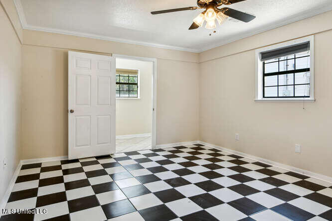 414 Demontluzin Avenue