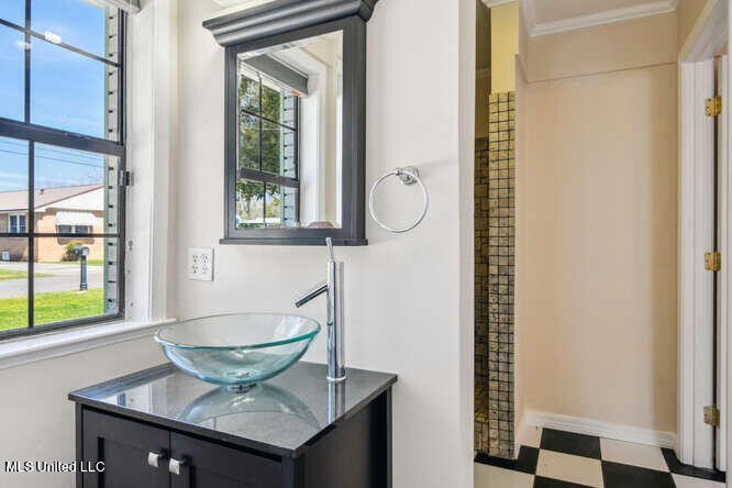 414 Demontluzin Avenue