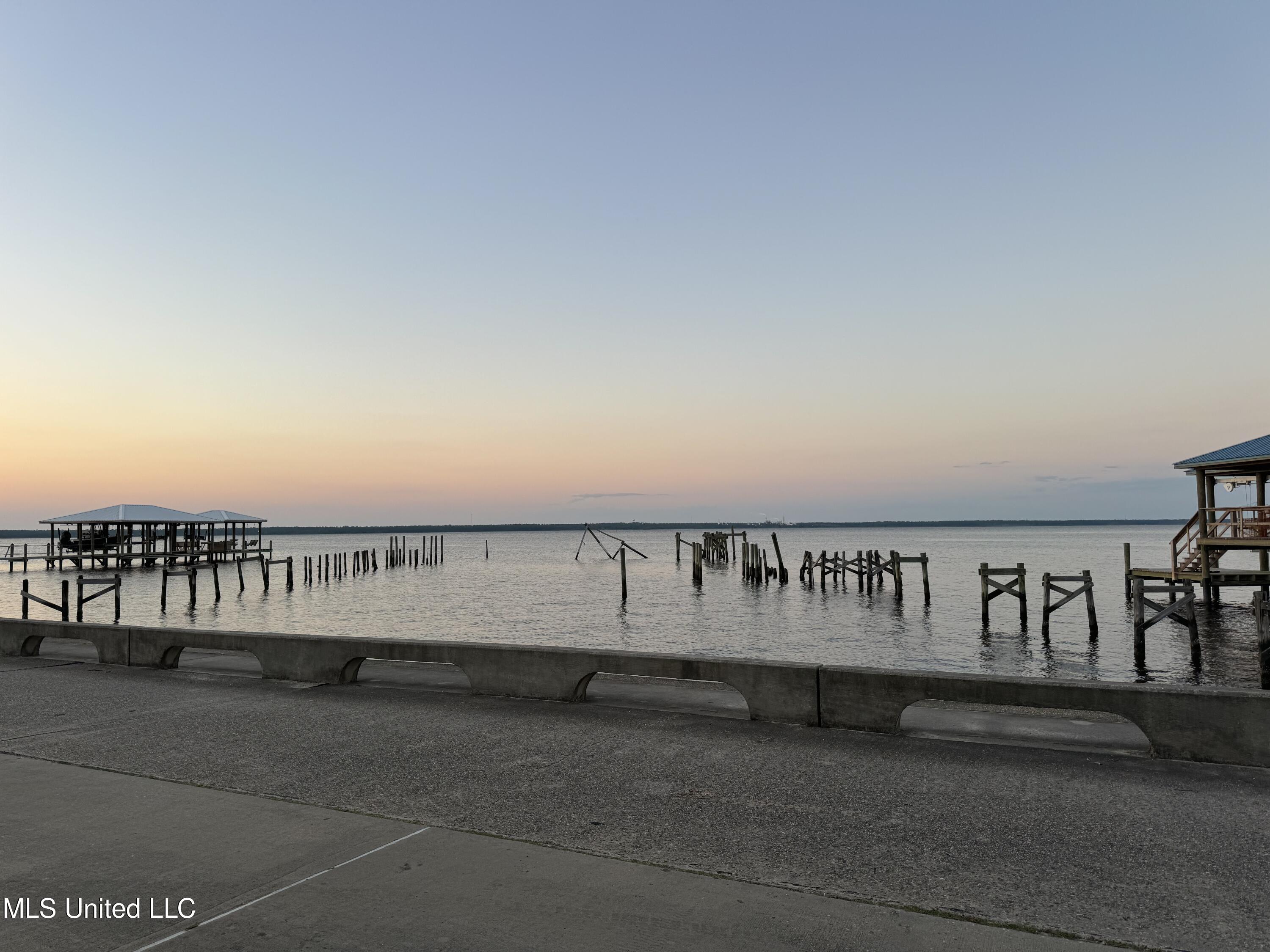 1910 N Beach Boulevard