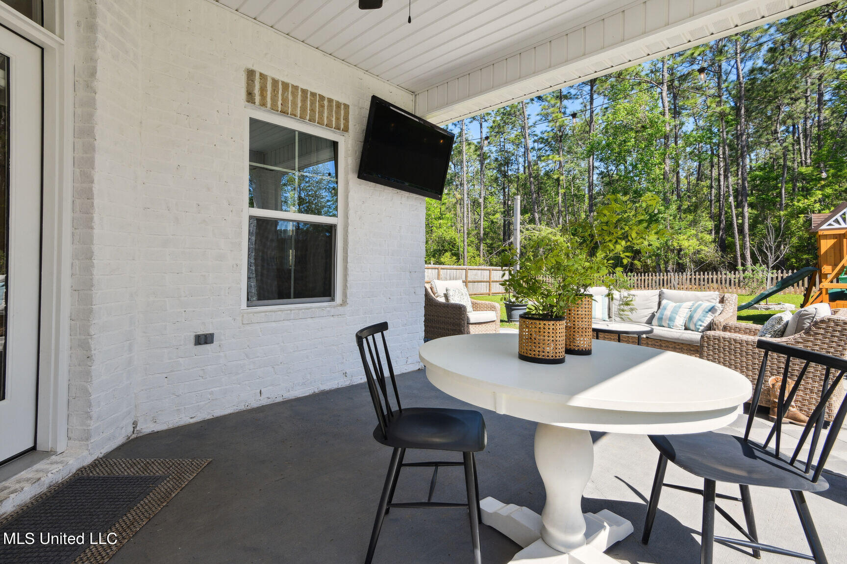 85009 Diamondhead Lakes Boulevard