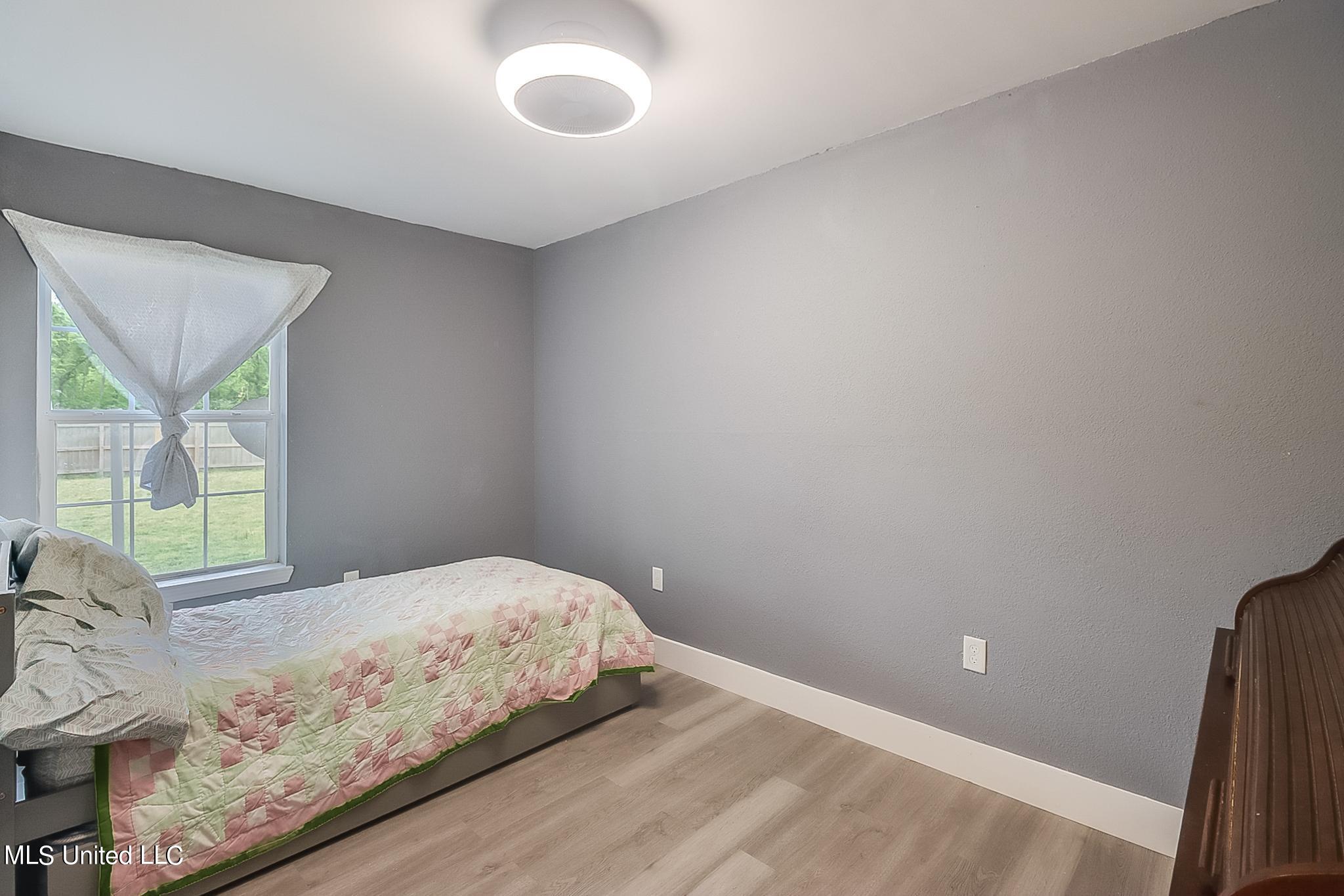 245 Mcdonnell Avenue, 144