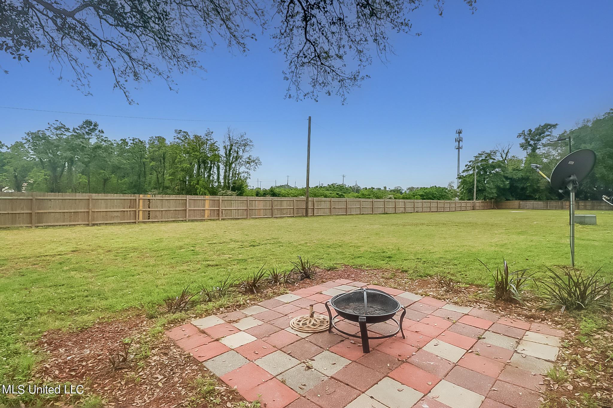 245 Mcdonnell Avenue, 144