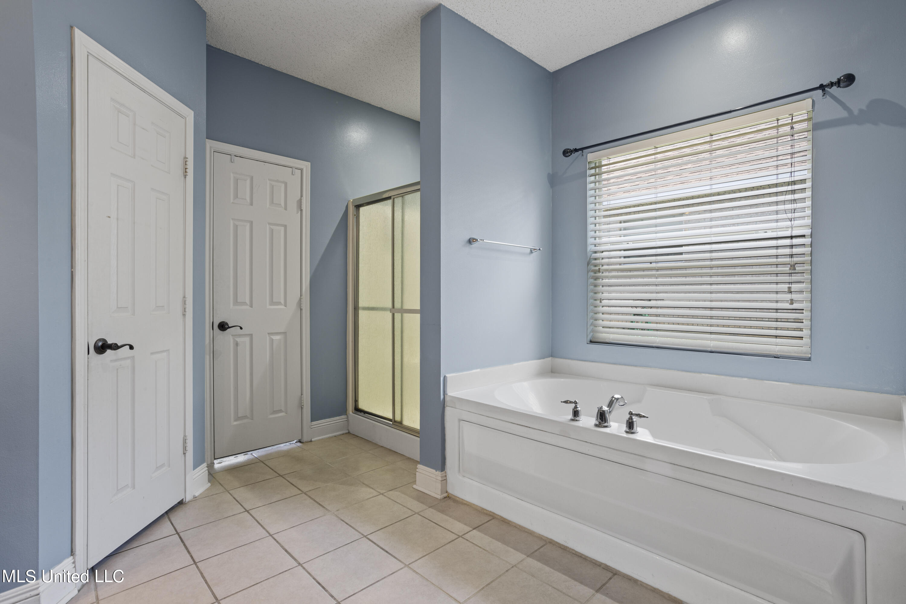 11850 Summerhaven Circle