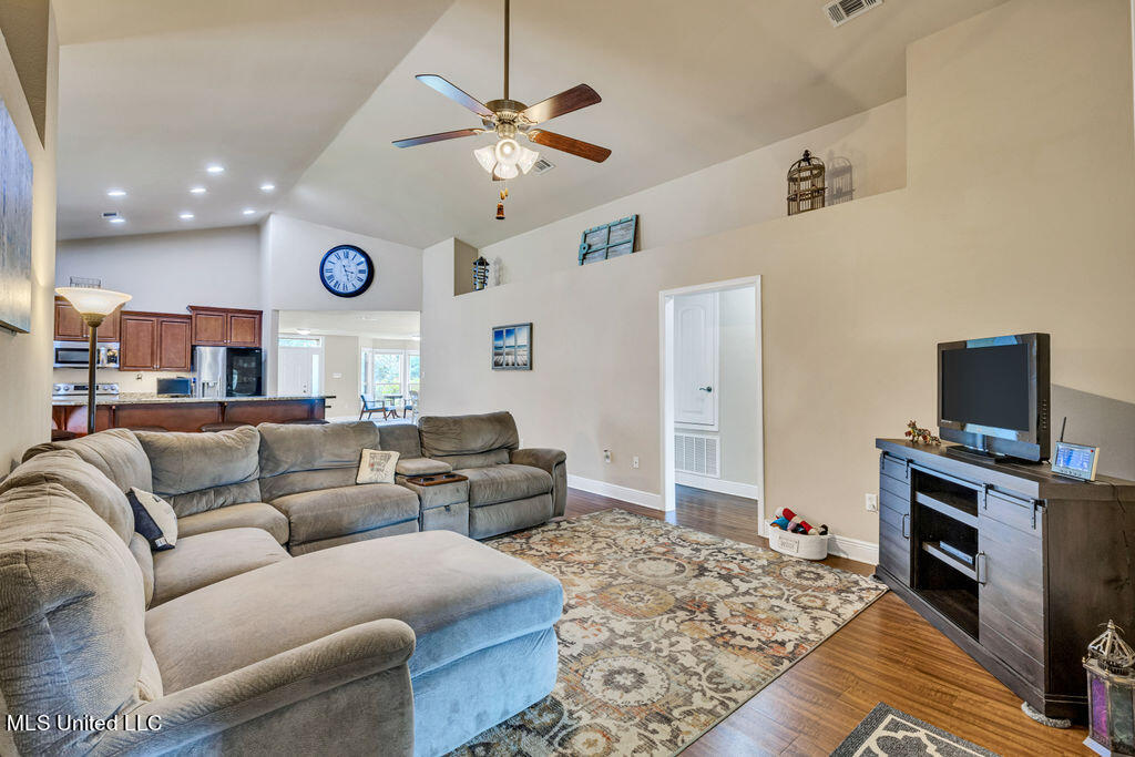 16434 Orange Grove Road