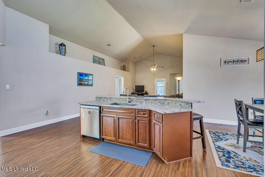 16434 Orange Grove Road