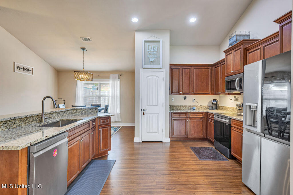 16434 Orange Grove Road
