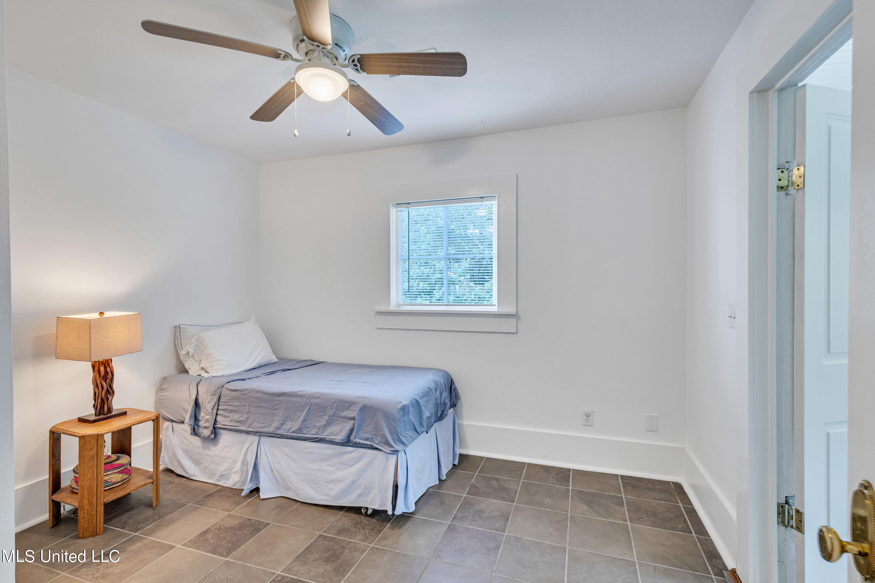 143 St Charles Street