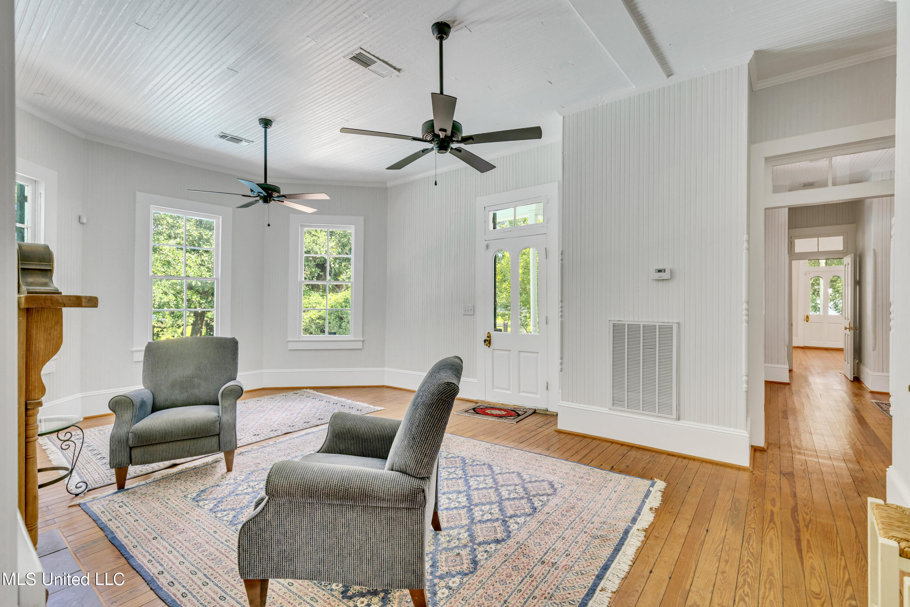 143 St Charles Street