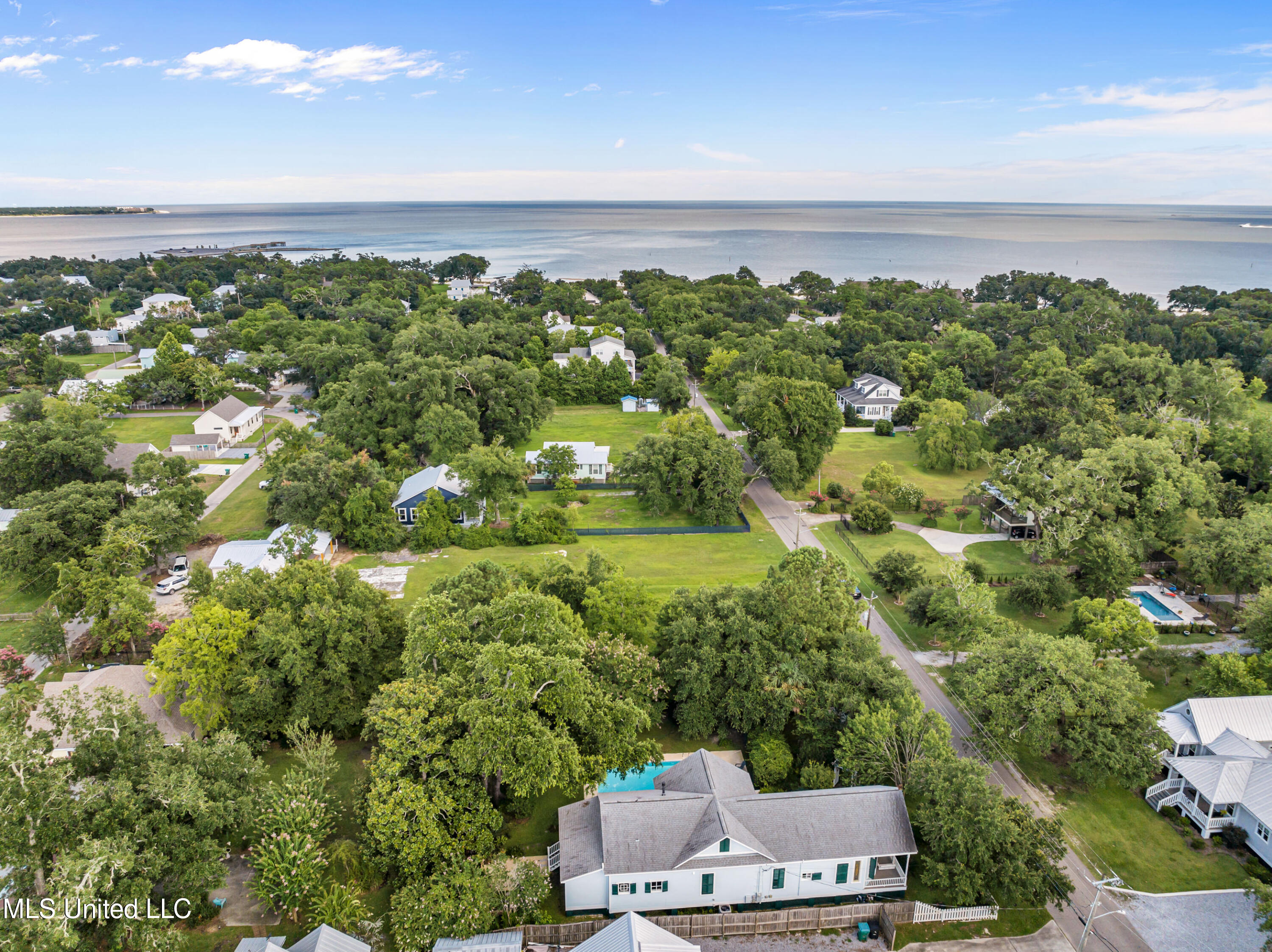 143 St Charles Street