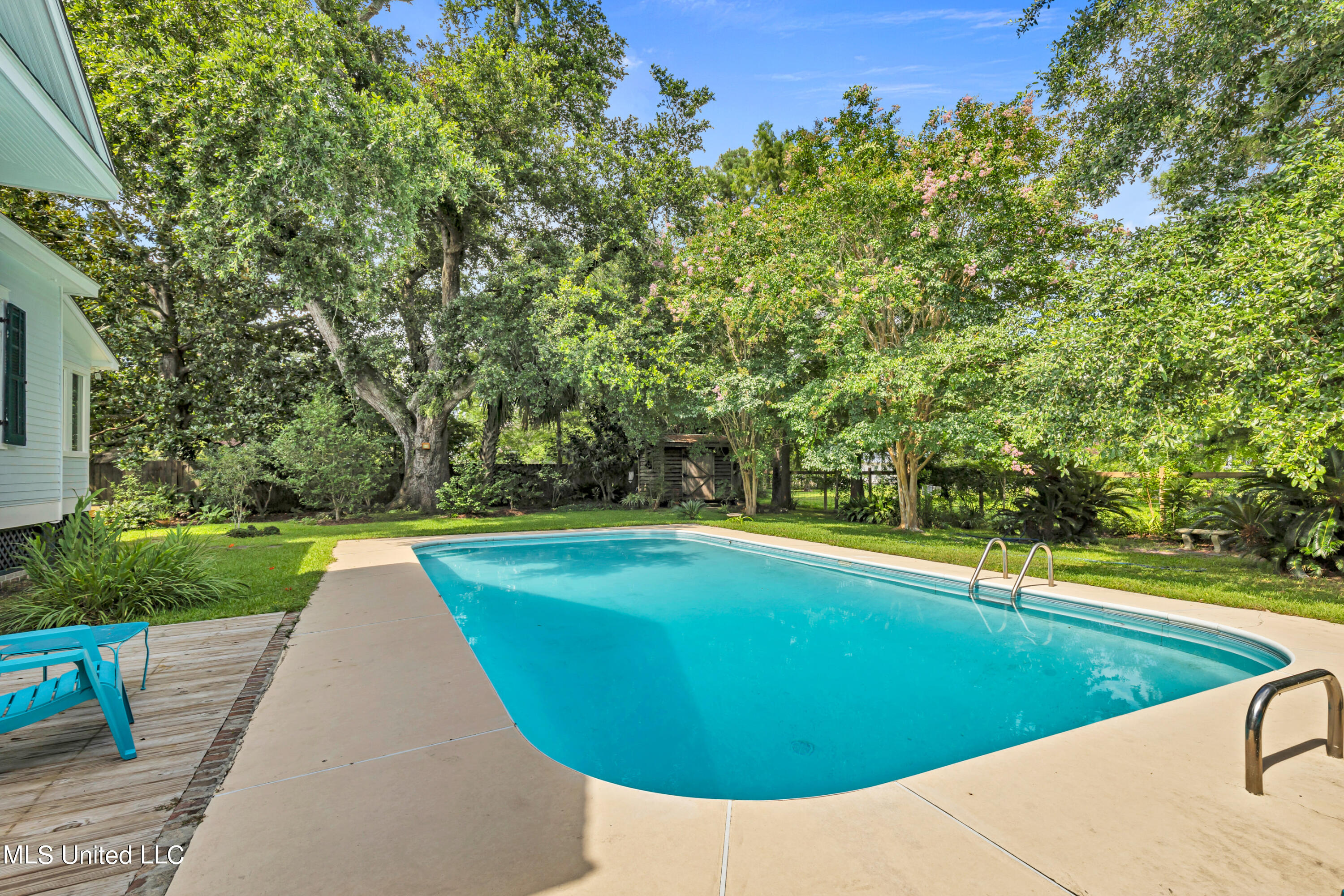 143 St Charles Street