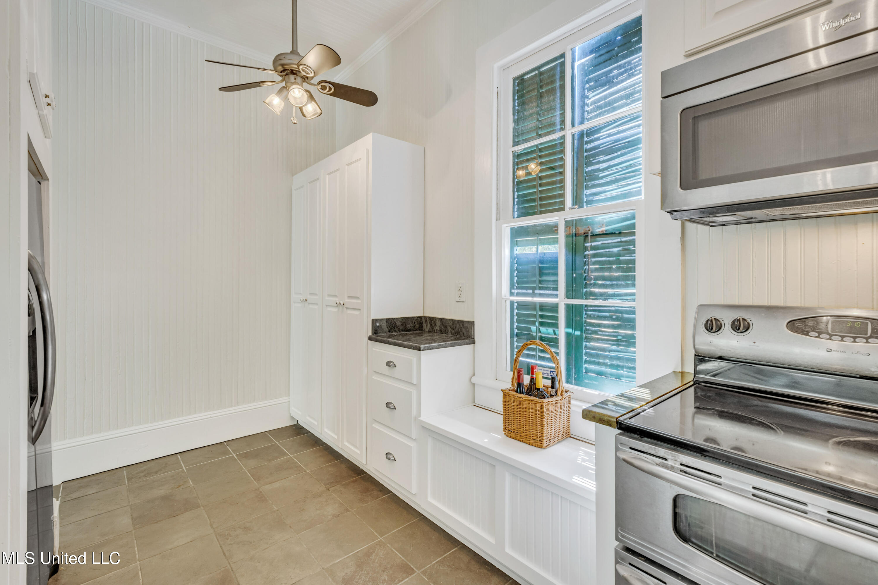 143 St Charles Street