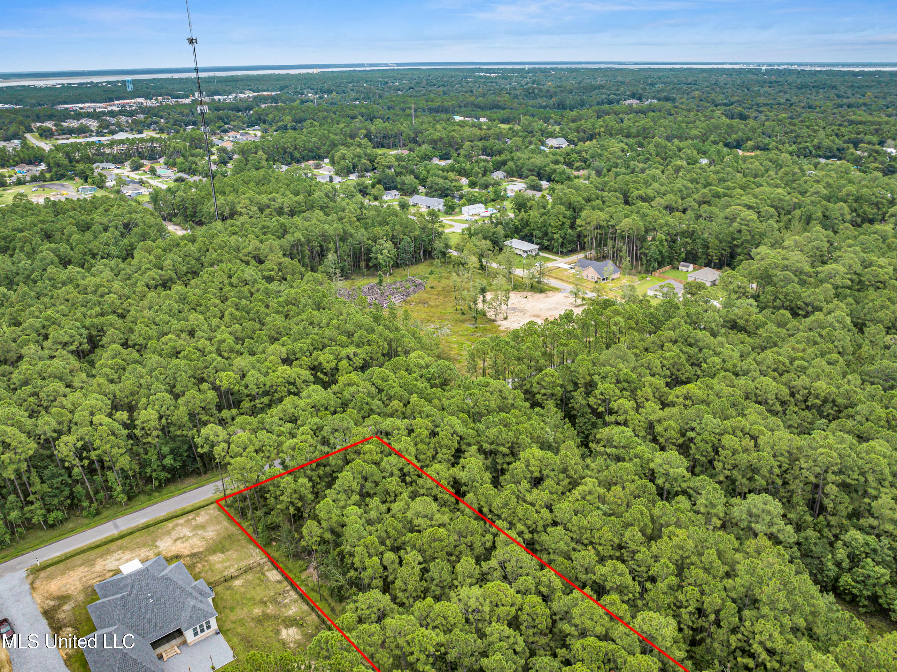 Hogan Lot D & E Street