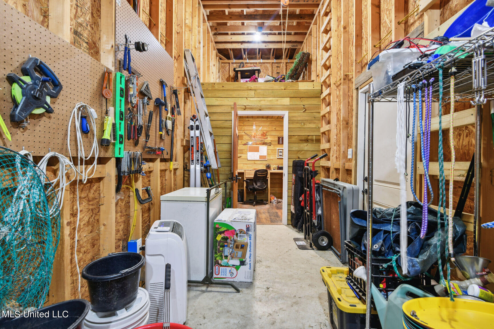 1208 Irvin Favre Road