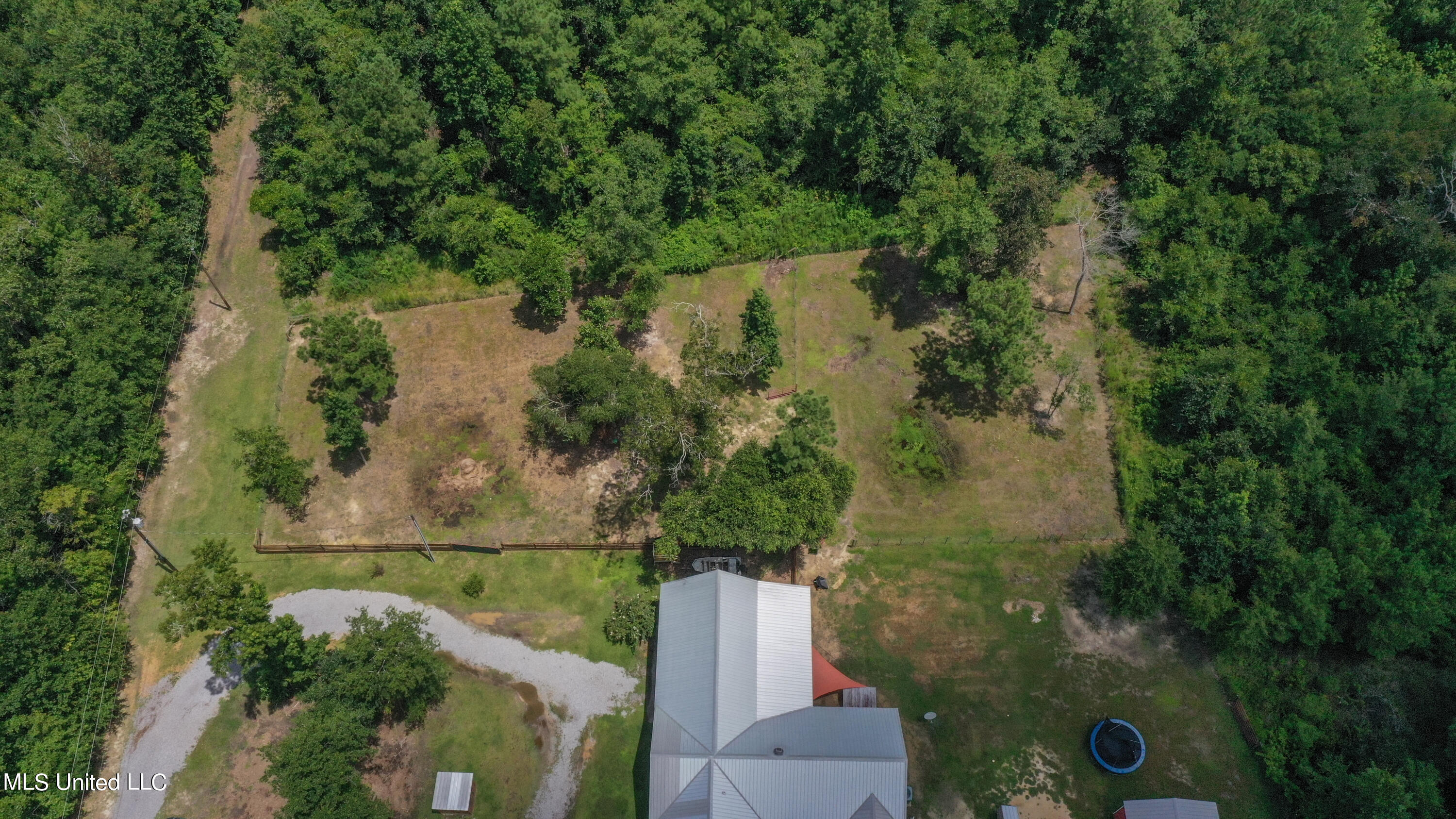 1208 Irvin Favre Road