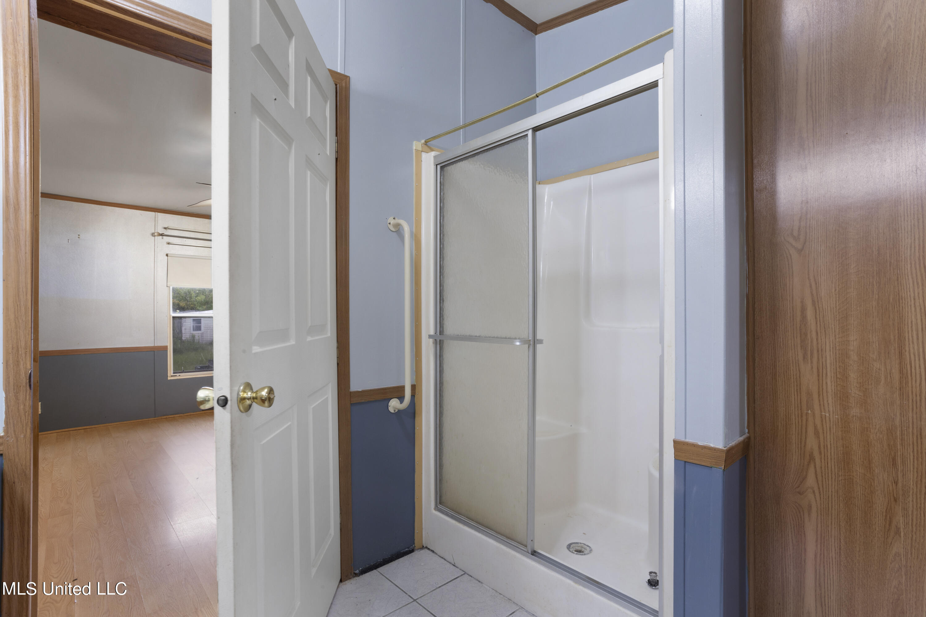 12301 Meadowglen Road