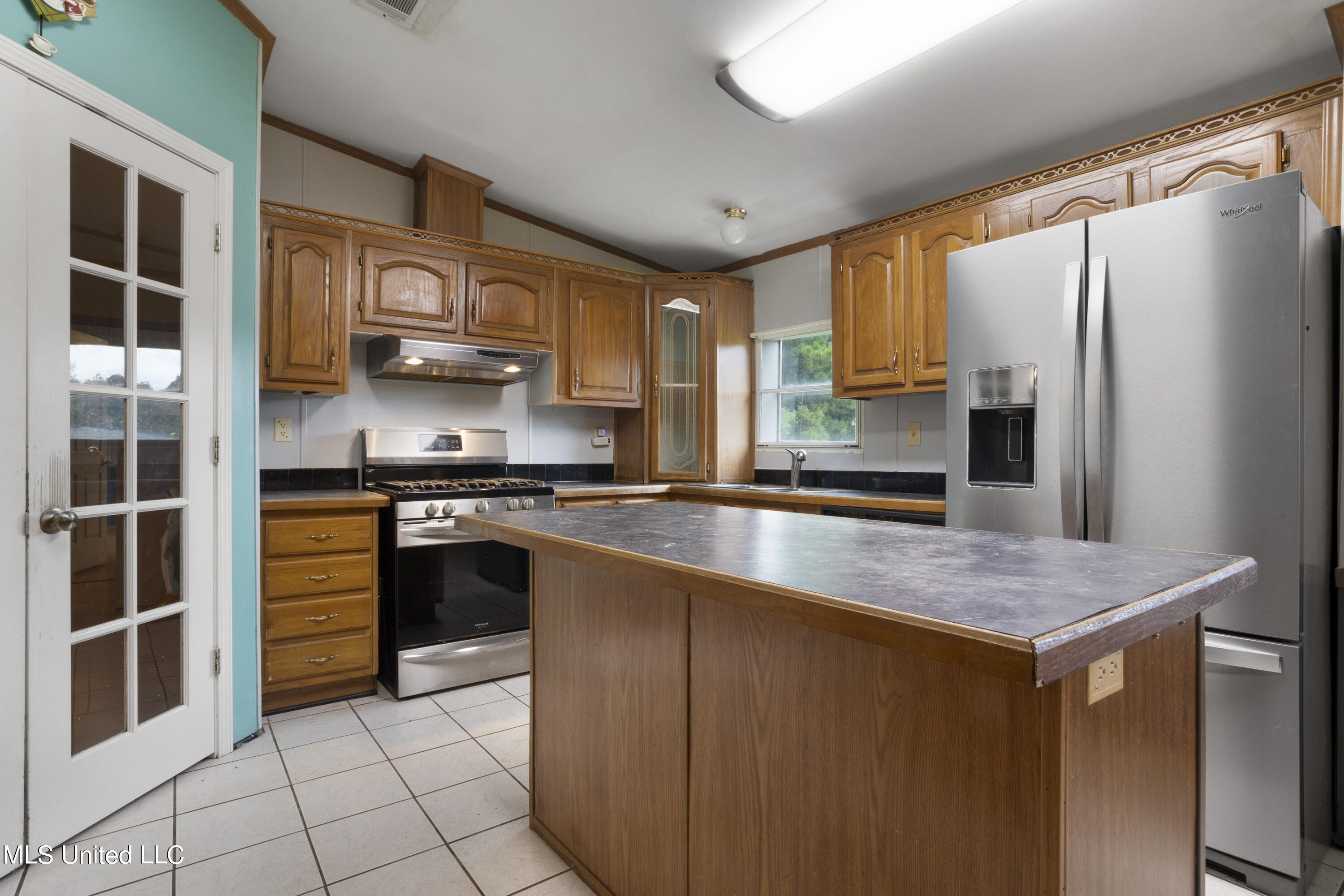 12301 Meadowglen Road