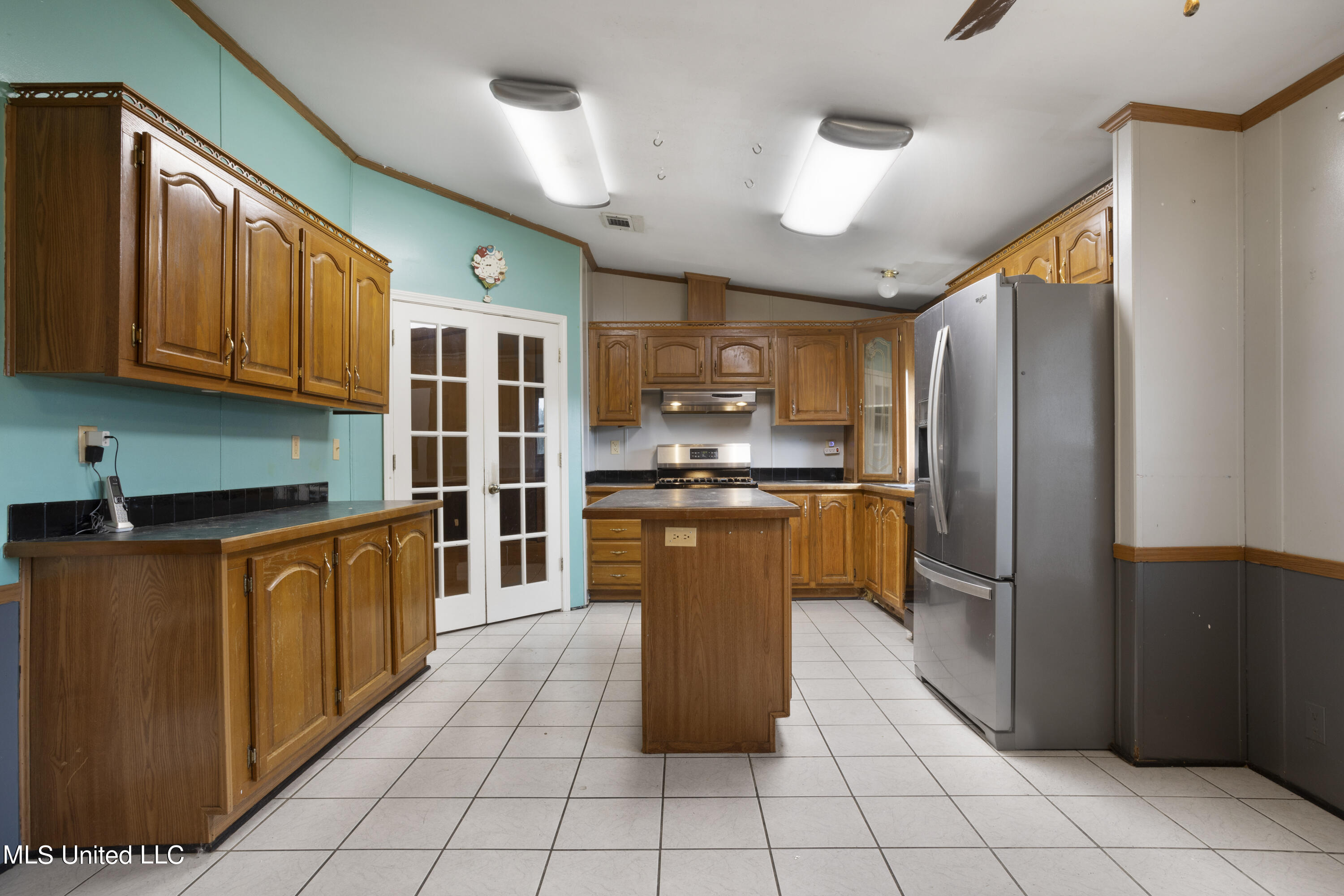 12301 Meadowglen Road