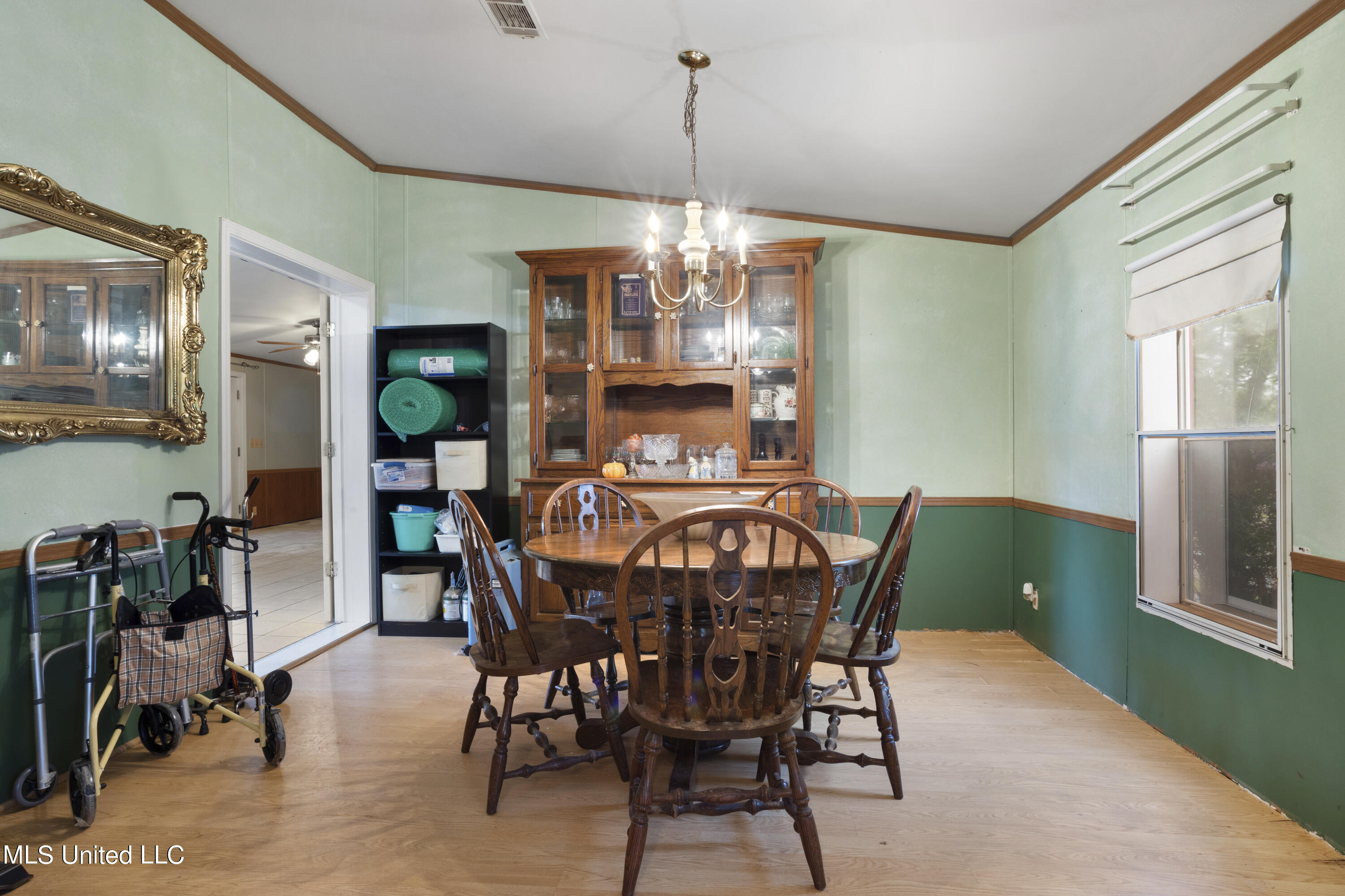 12301 Meadowglen Road