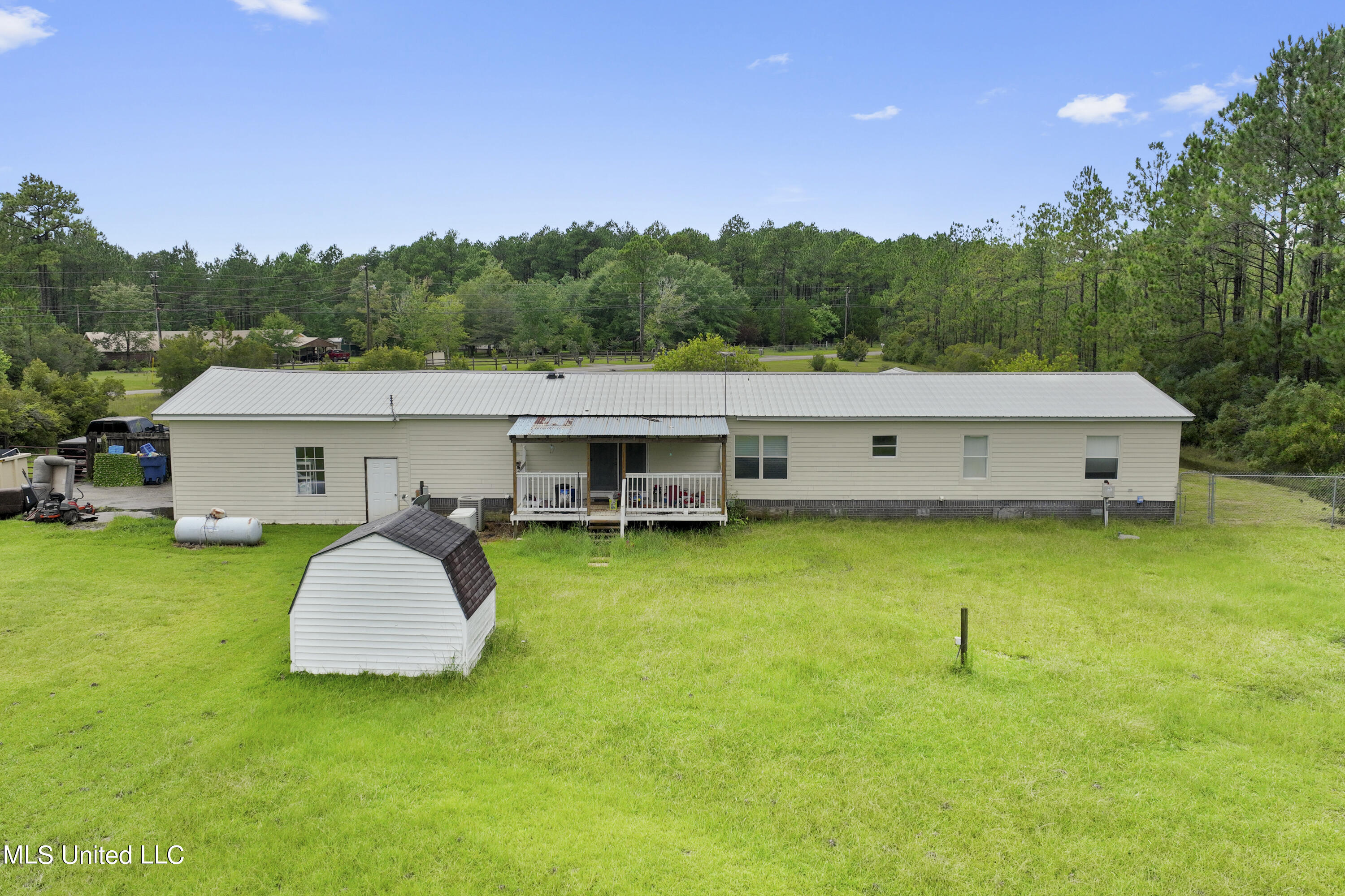 12301 Meadowglen Road