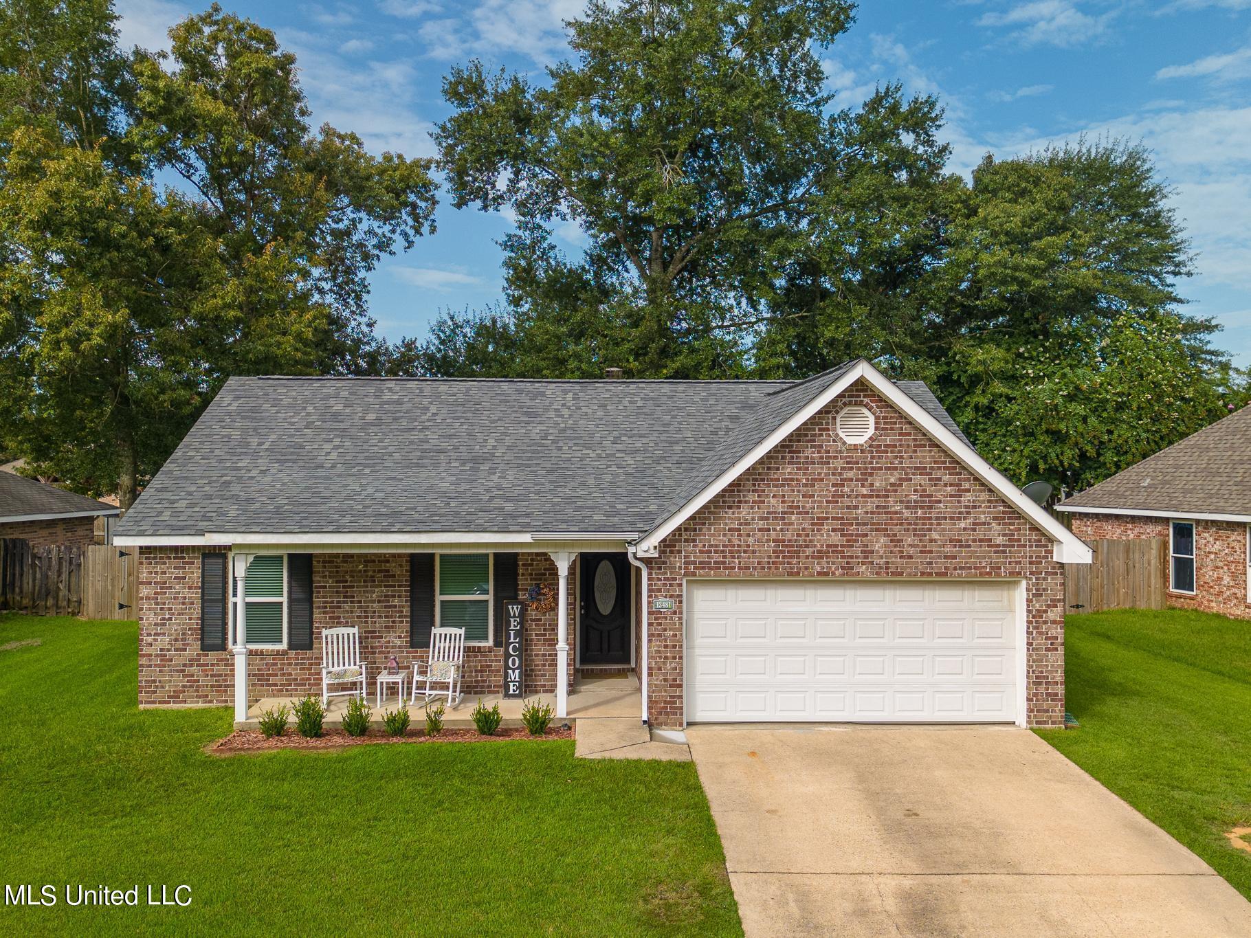 13481 Huntington Circle