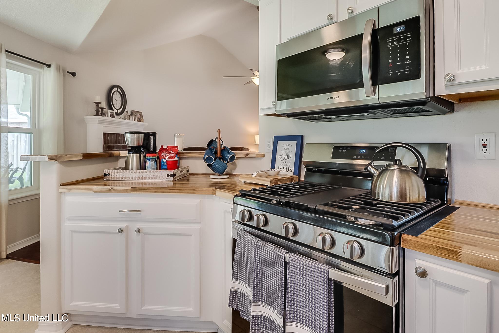 13481 Huntington Circle