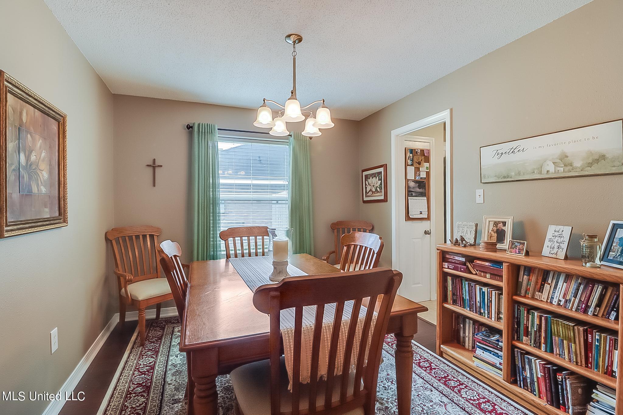 13481 Huntington Circle