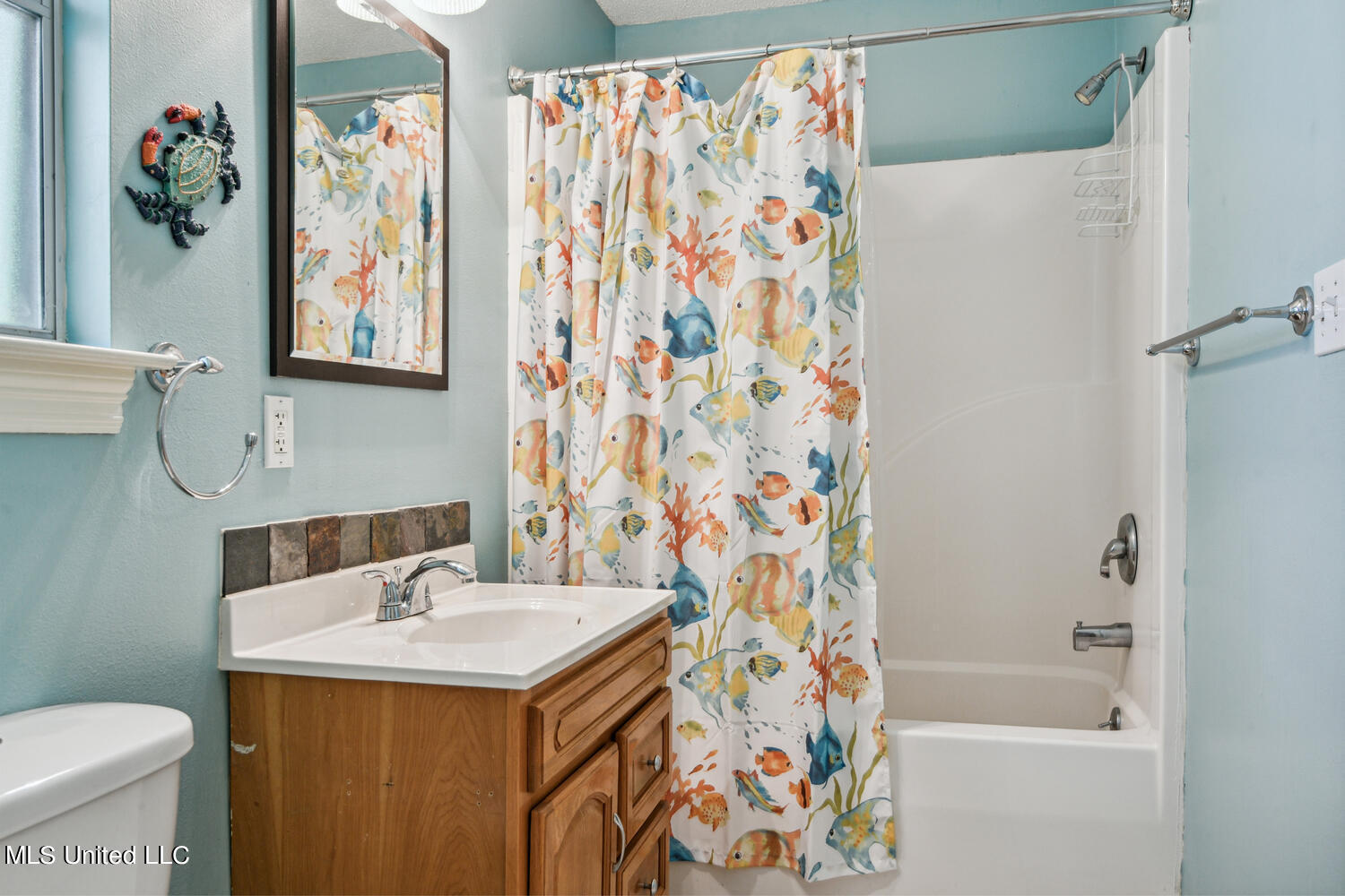 536 Demontluzin Avenue