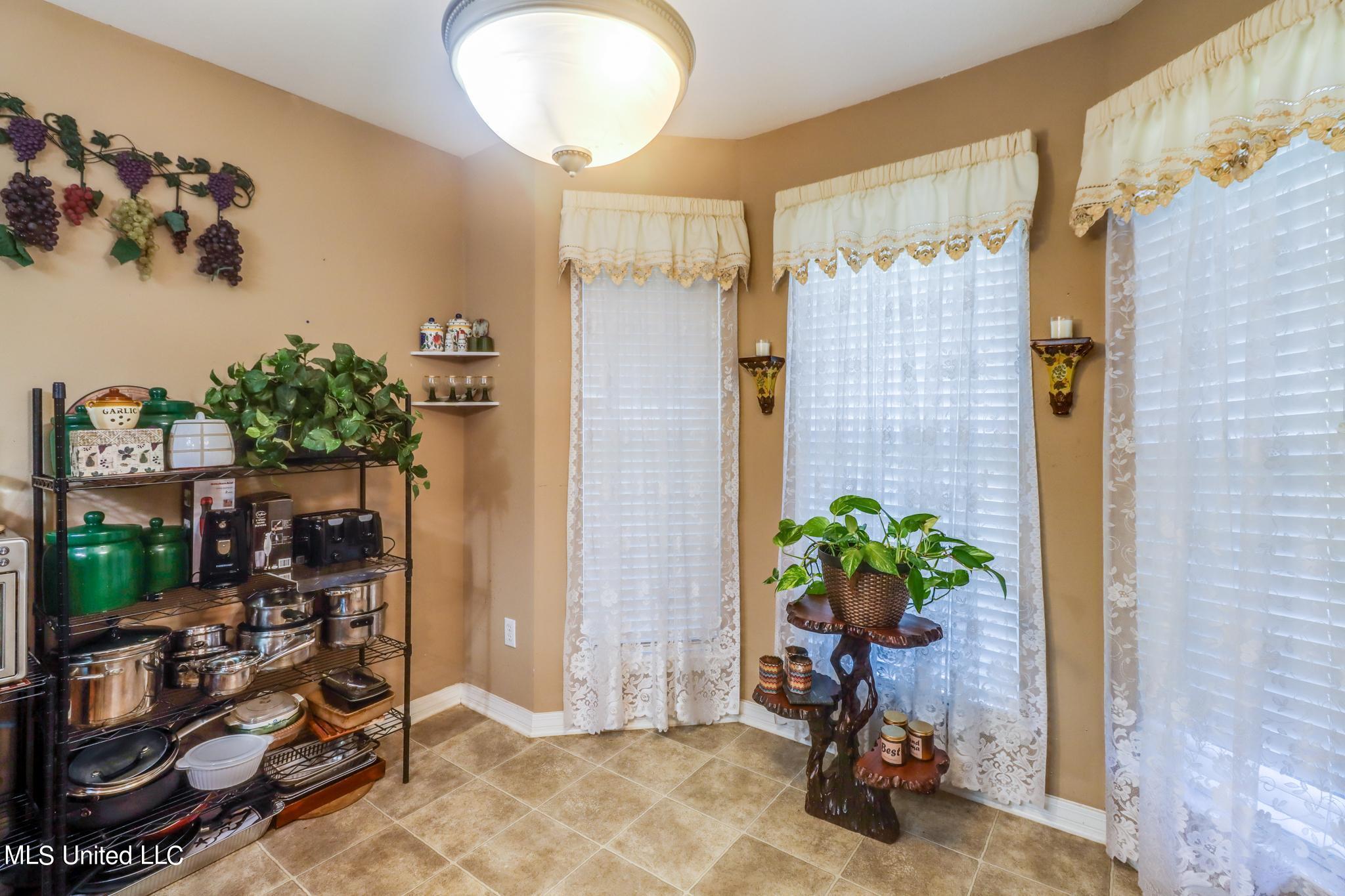 8470 Jeff Davis Drive