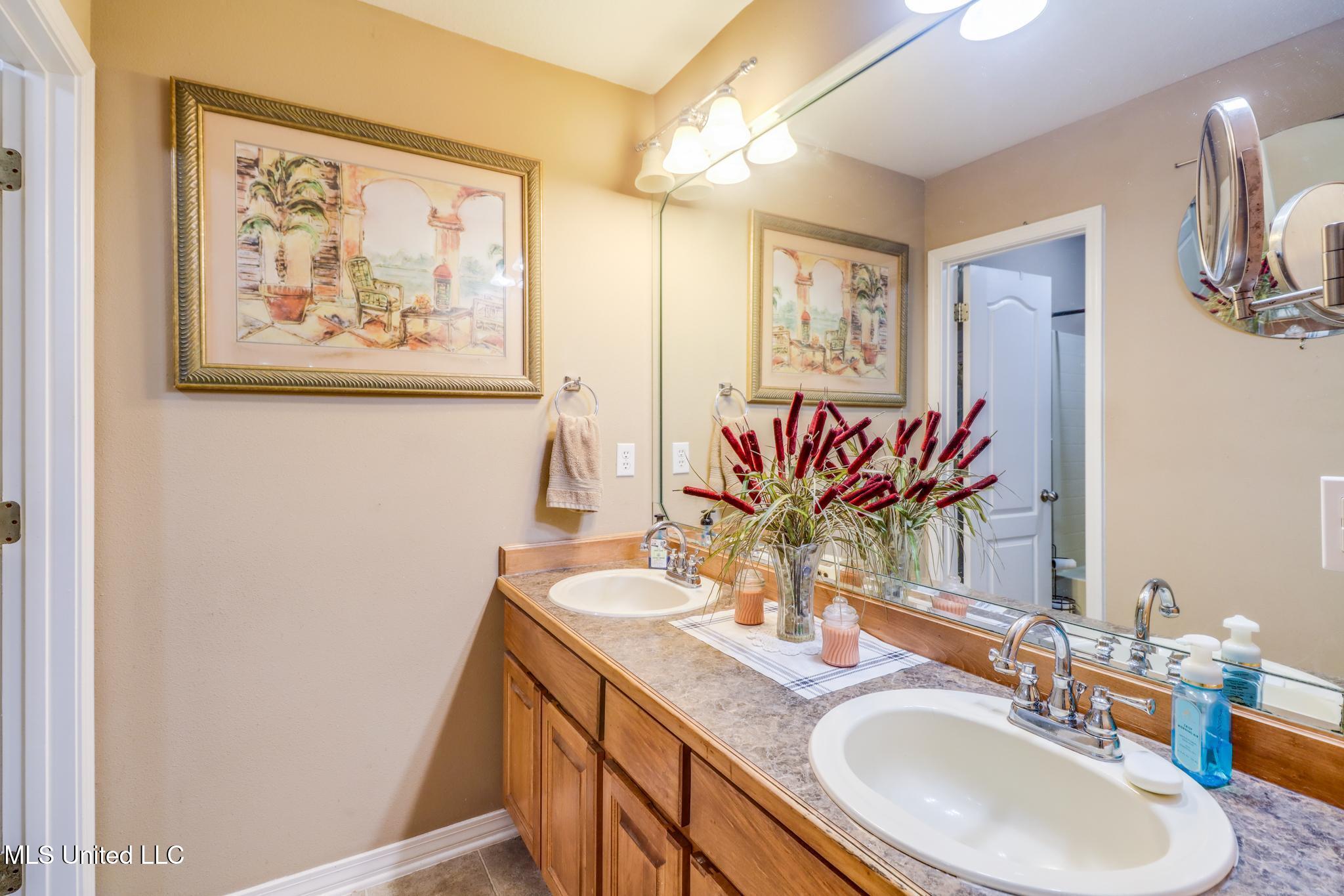 8470 Jeff Davis Drive