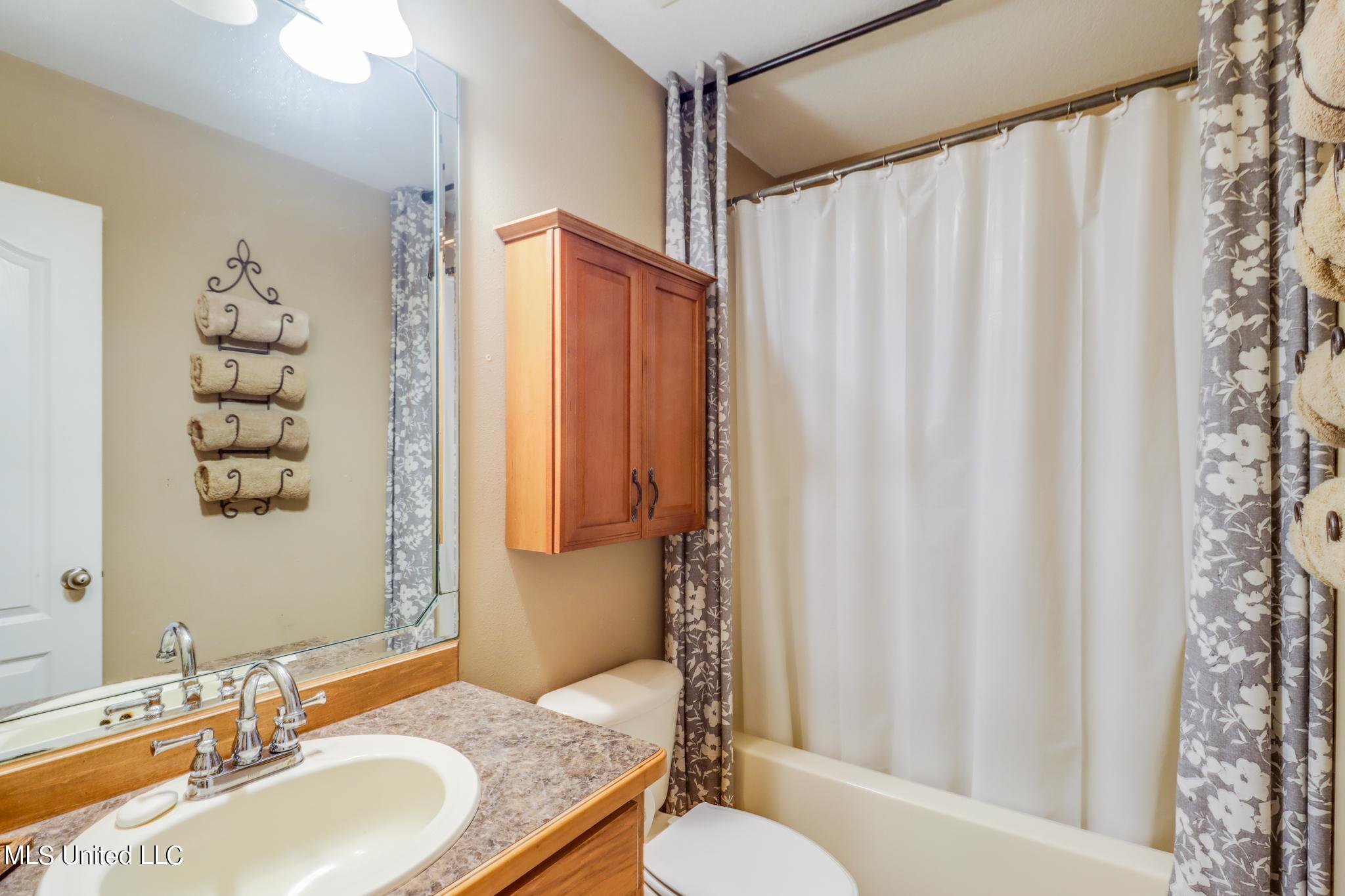 8470 Jeff Davis Drive